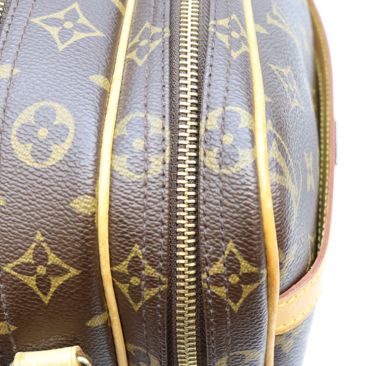 Louis Vuitton Brown Monogram Shoulder Bag (Pre-Owned)