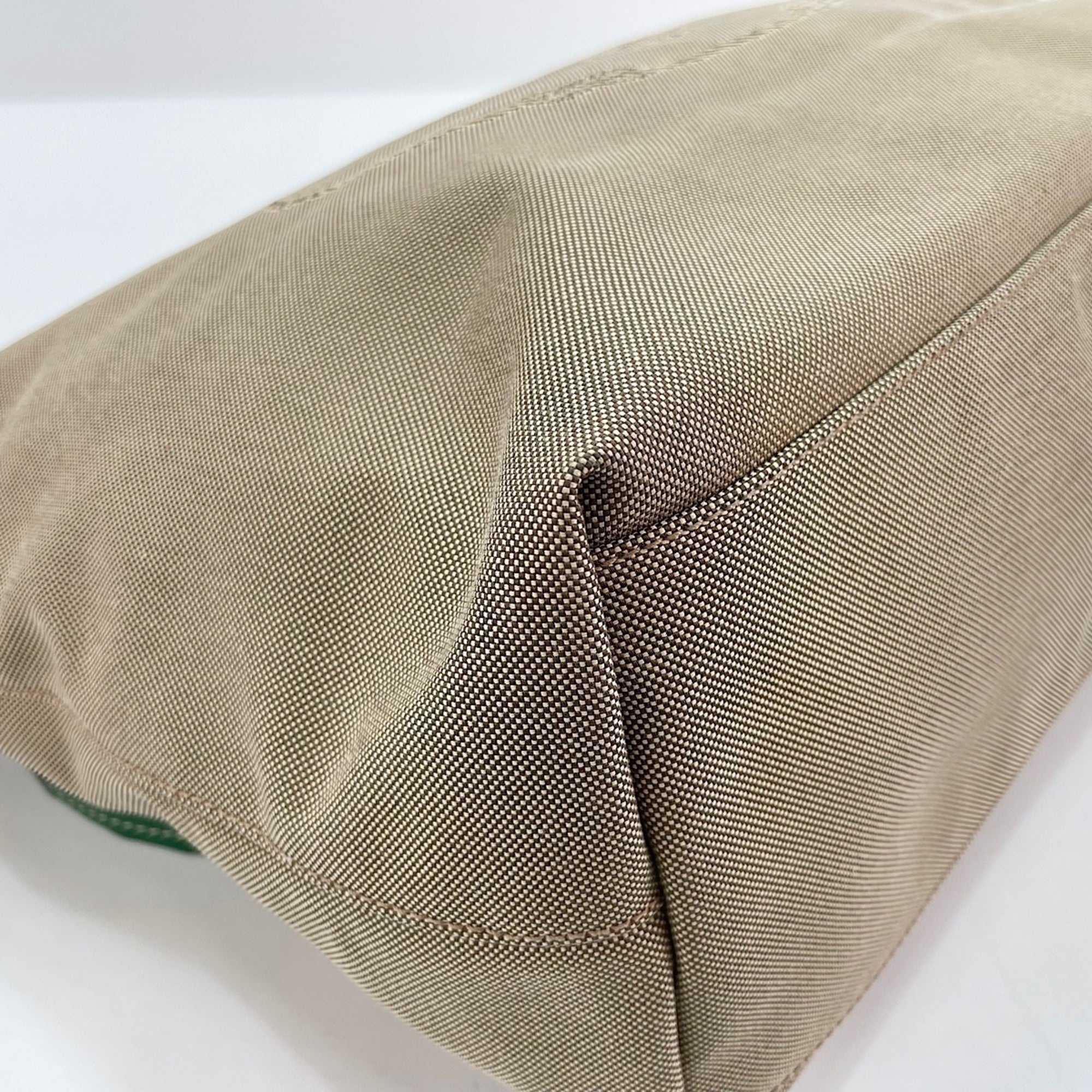 Prada Beige Tote Bag (Pre-Owned)