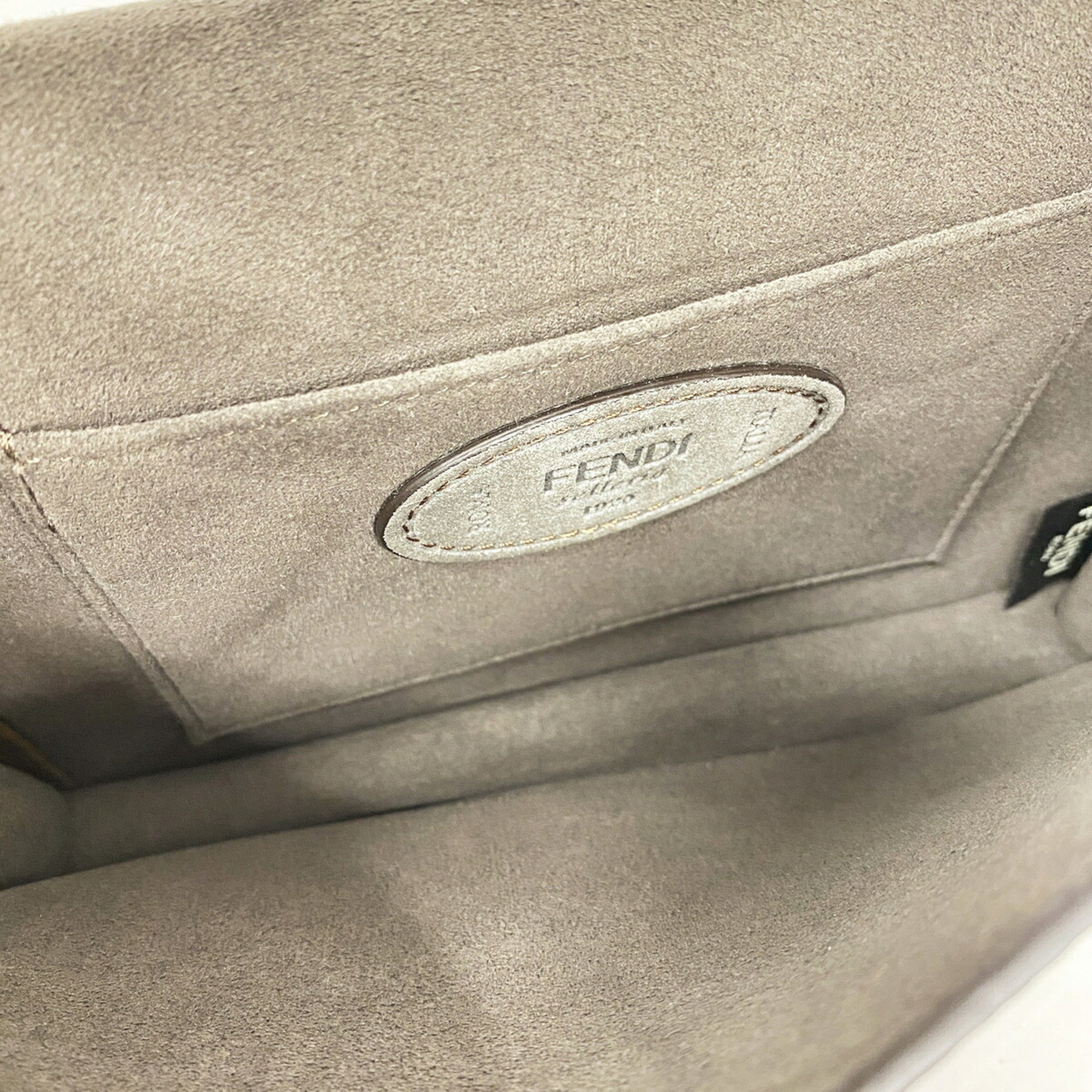 Fendi Brown Leather Shoulder Bag (Pre-Owned)
