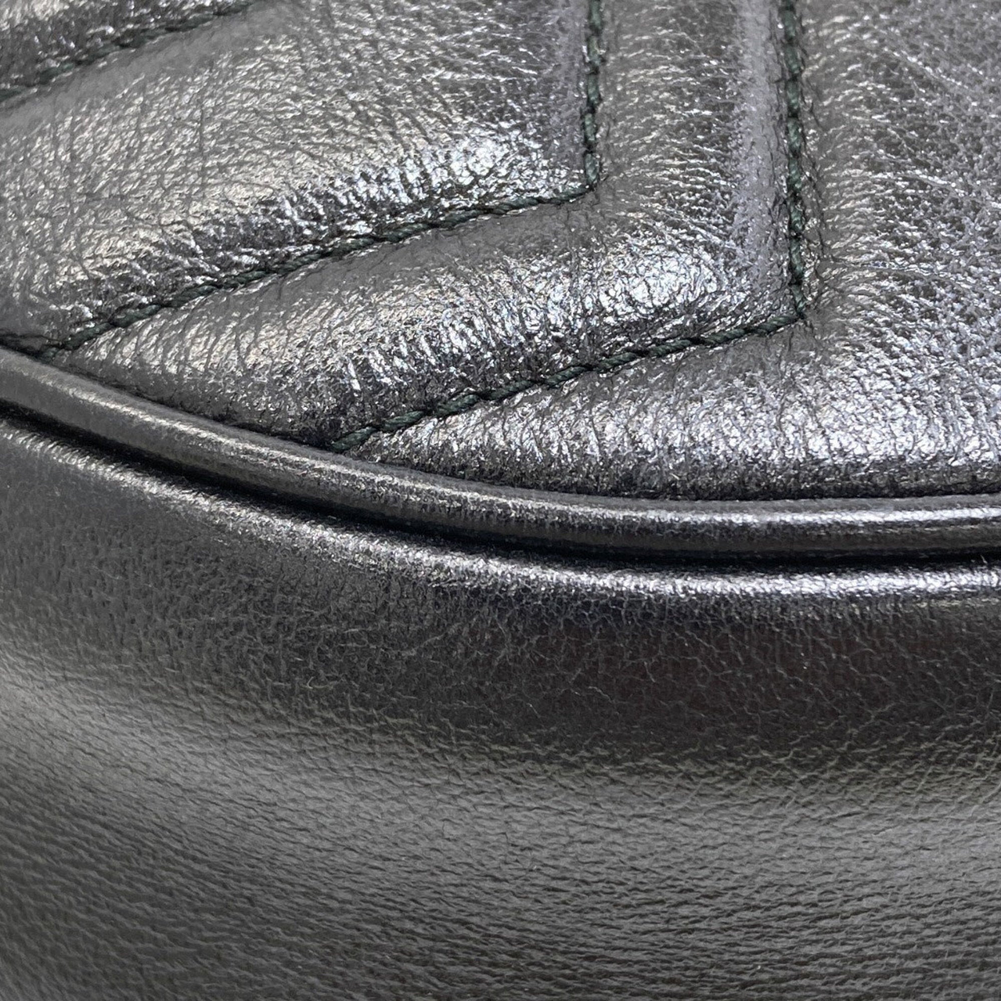 Gucci Black Leather Shoulder Bag (Pre-Owned)