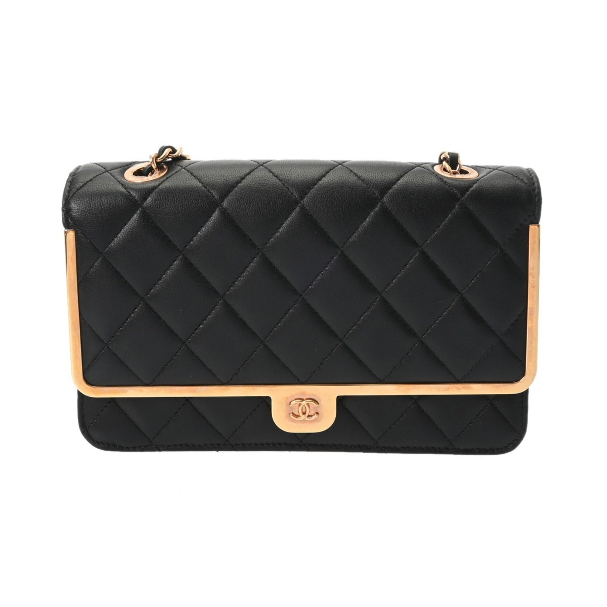 Chanel Black Leather Shoulder Bag (Pre-Owned)
