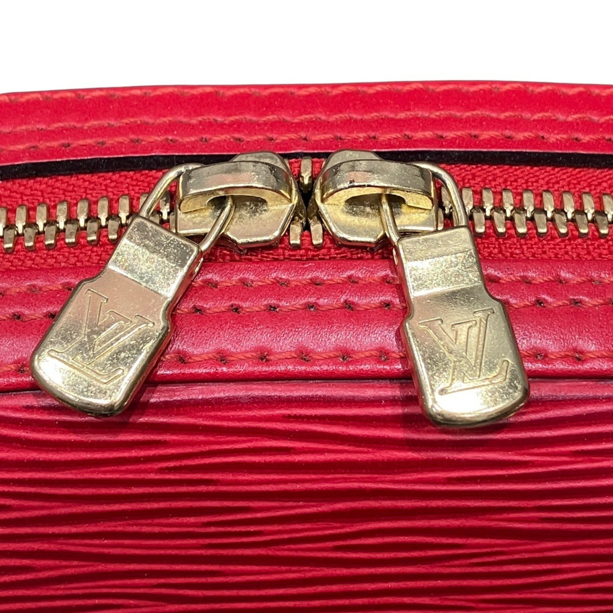 Louis Vuitton Epi Red Color Epi Leather Handbag (Pre-Owned)