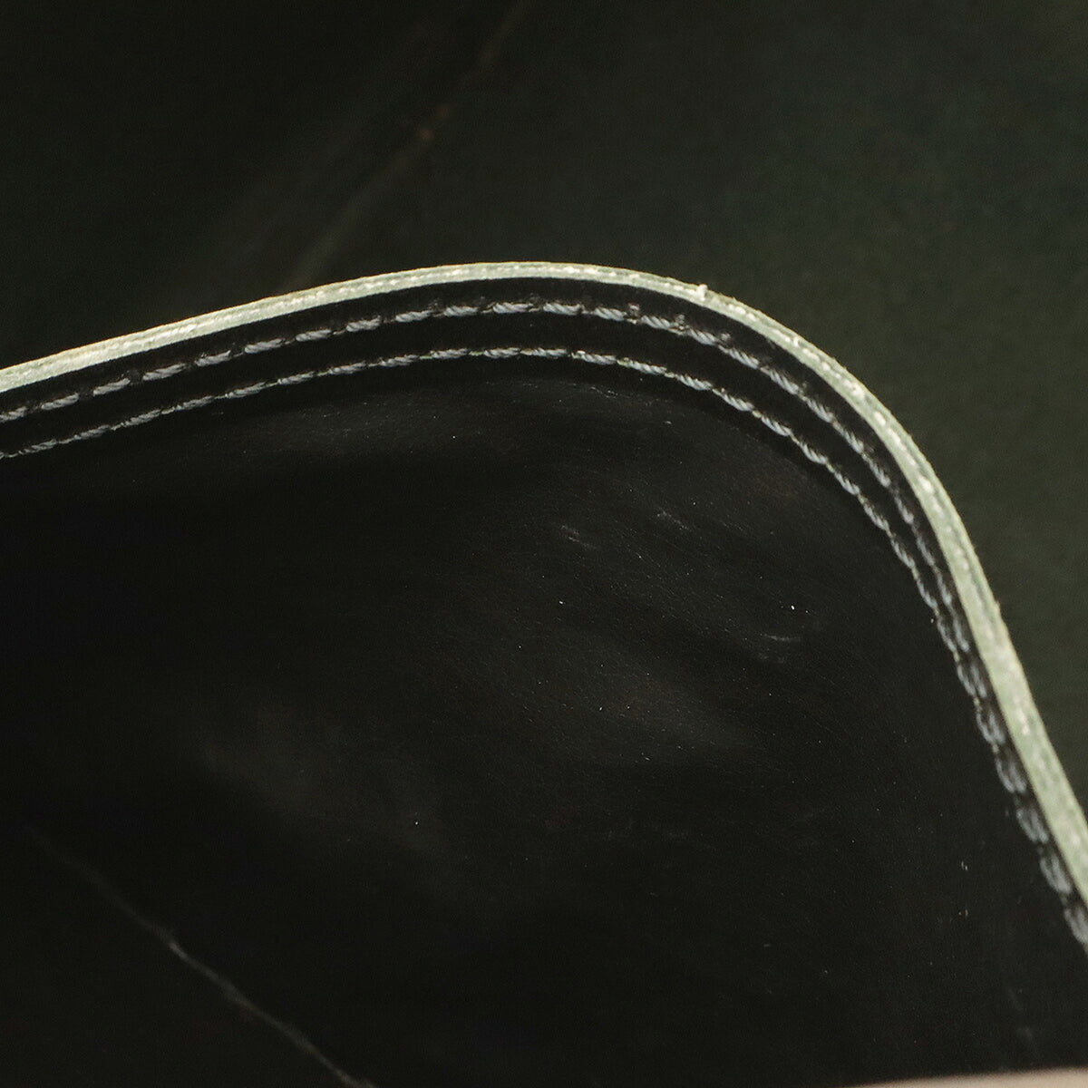 Louis Vuitton Black Noir Epi Leather Boston Bag Handbag (Pre-Owned)