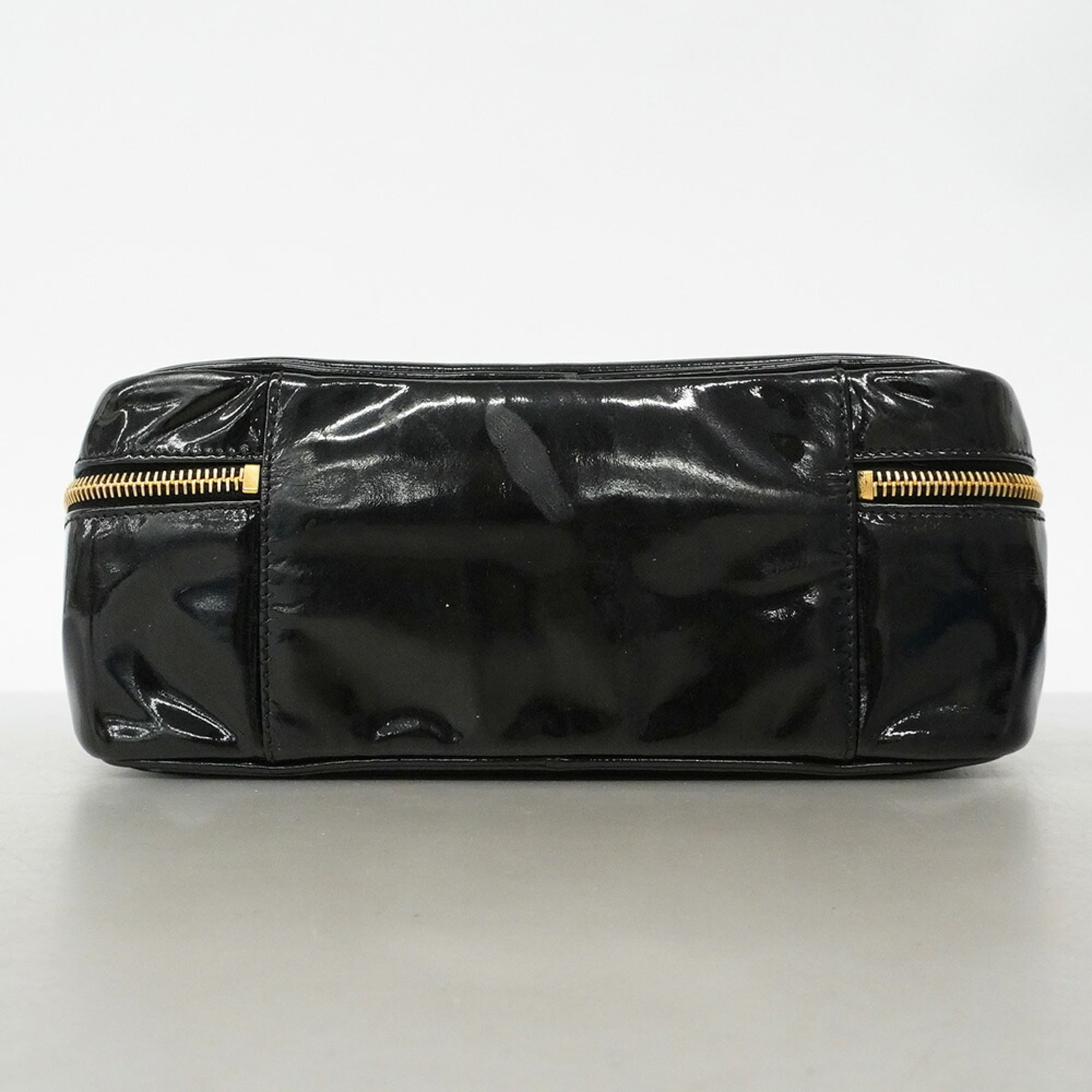 Chanel Black Patent Leather Vanity Bag (Pre-Owned)