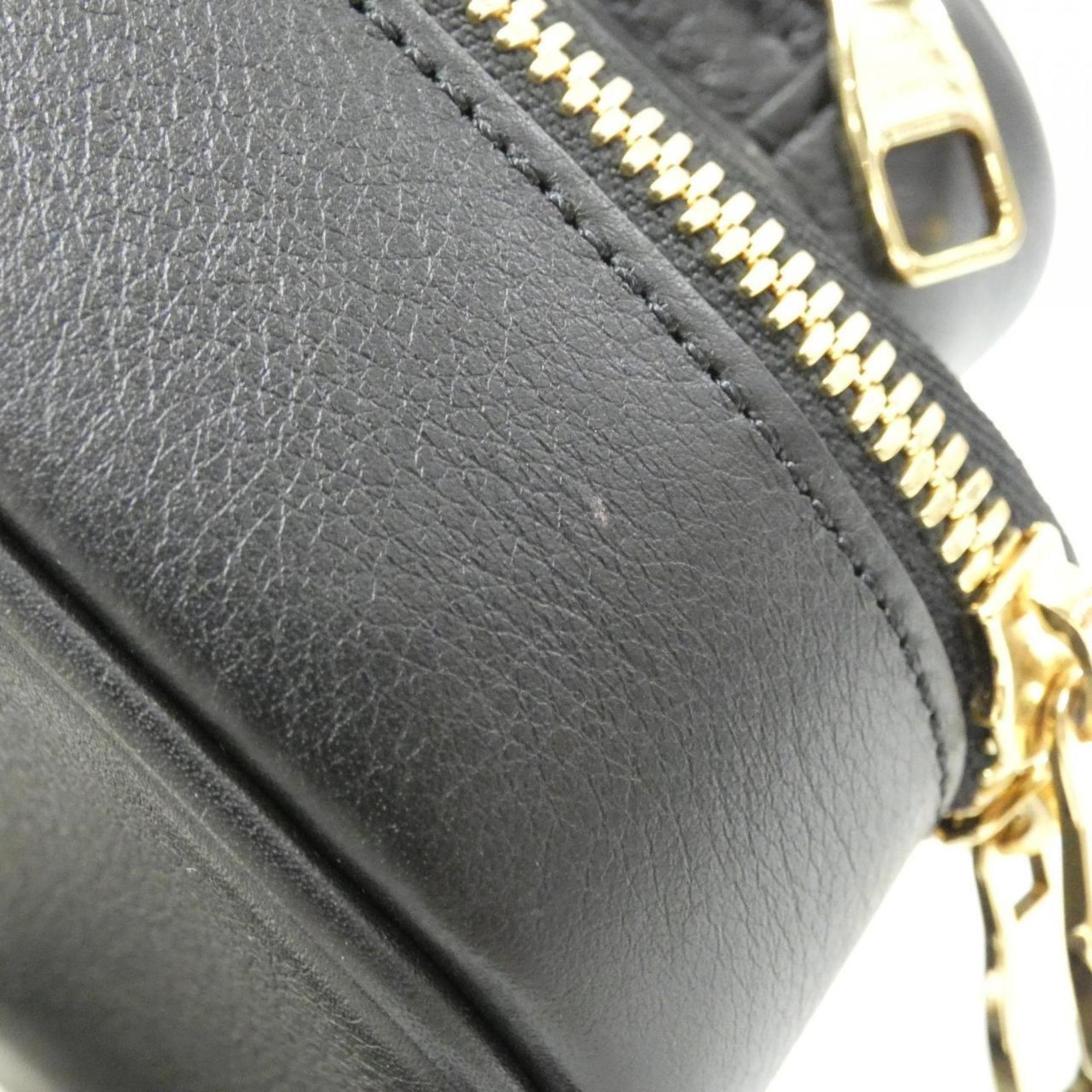 Louis Vuitton Black Leather Shoulder Bag (Pre-Owned)