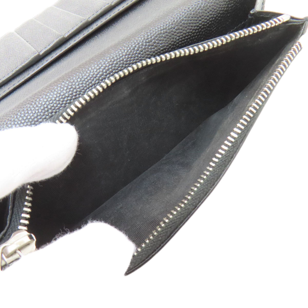 Yves Saint Laurent Black Leather Long Wallet (Bi-Fold) (Pre-Owned)