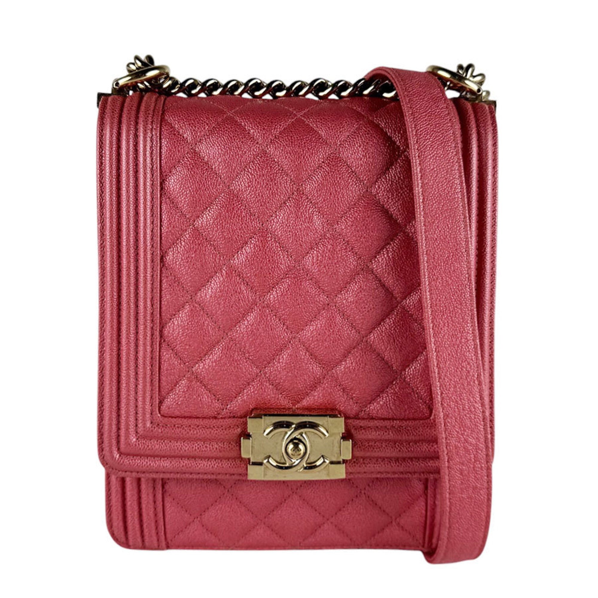 Chanel Pink Leather Shoulder Bag (Pre-Owned)