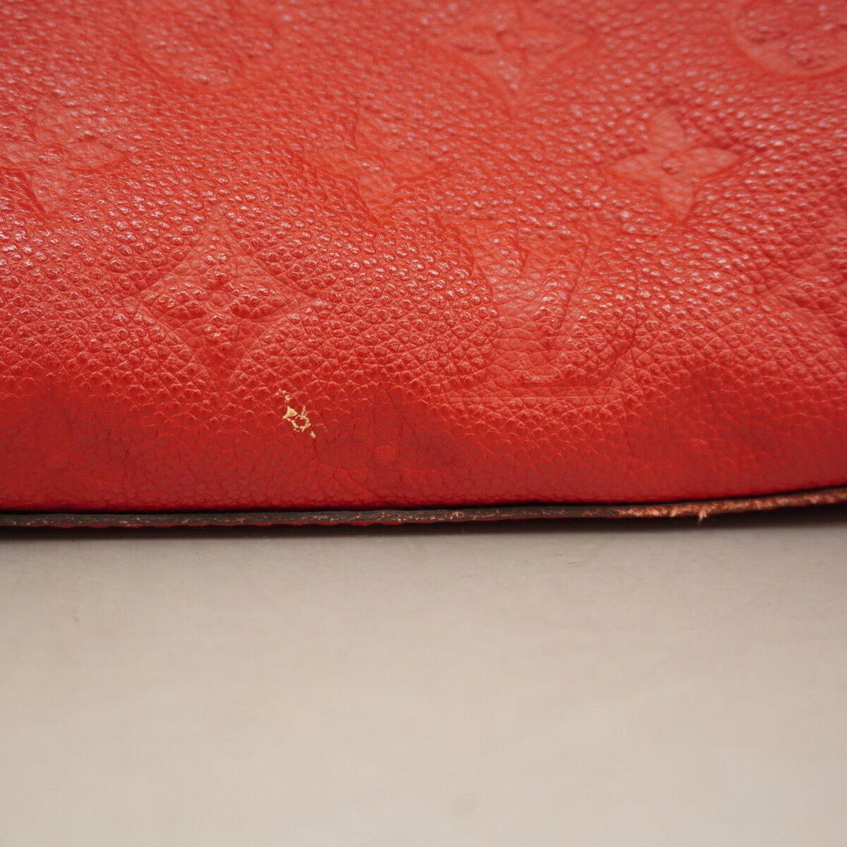 Louis Vuitton Cerise Handbag (Pre-Owned)