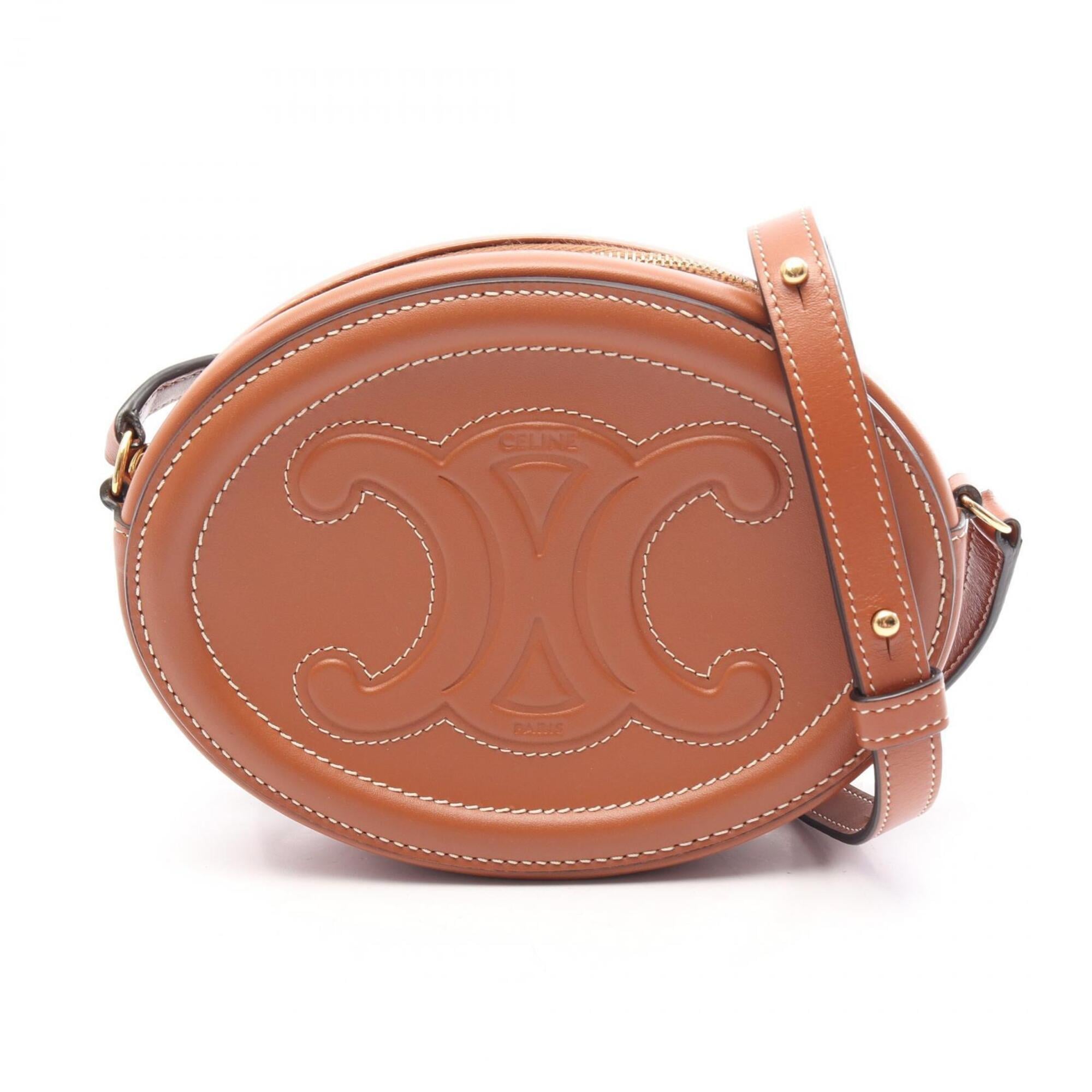 Celine Brown Leather Shoulder Bag (Pre-Owned)
