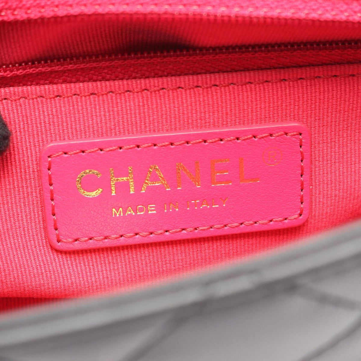Chanel Black Leather Handbag Shoulder Bag (Pre-Owned)