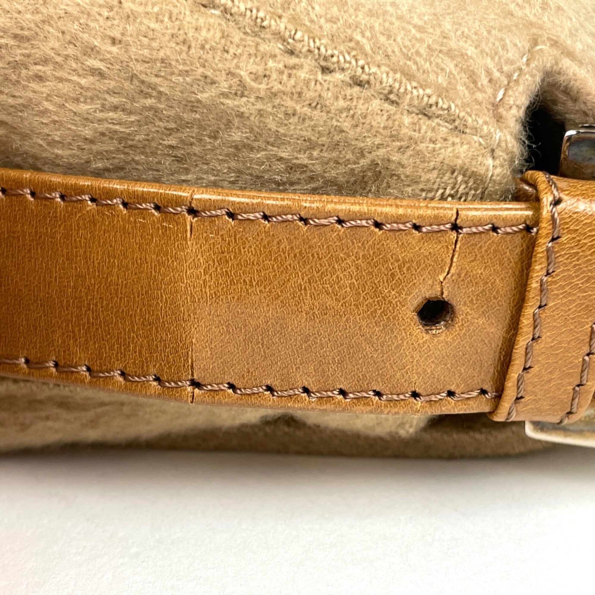 Fendi Beige Brown Fabric Shoulder Bag (Pre-Owned)