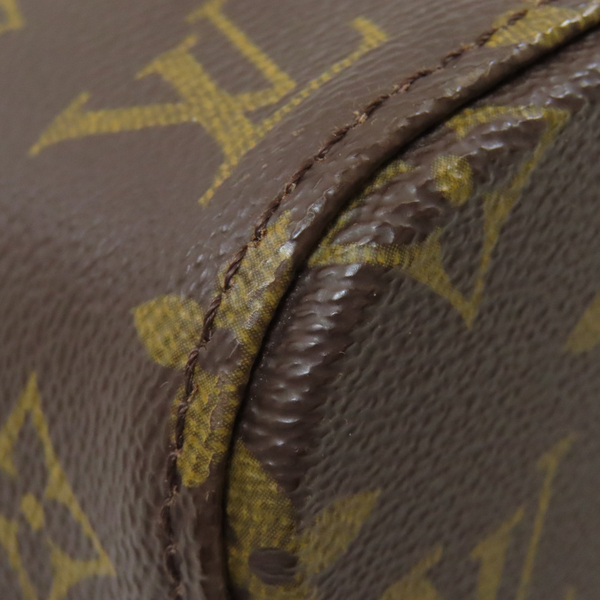 Louis Vuitton Brown Monogram Monogram Canvas Handbag (Pre-Owned)