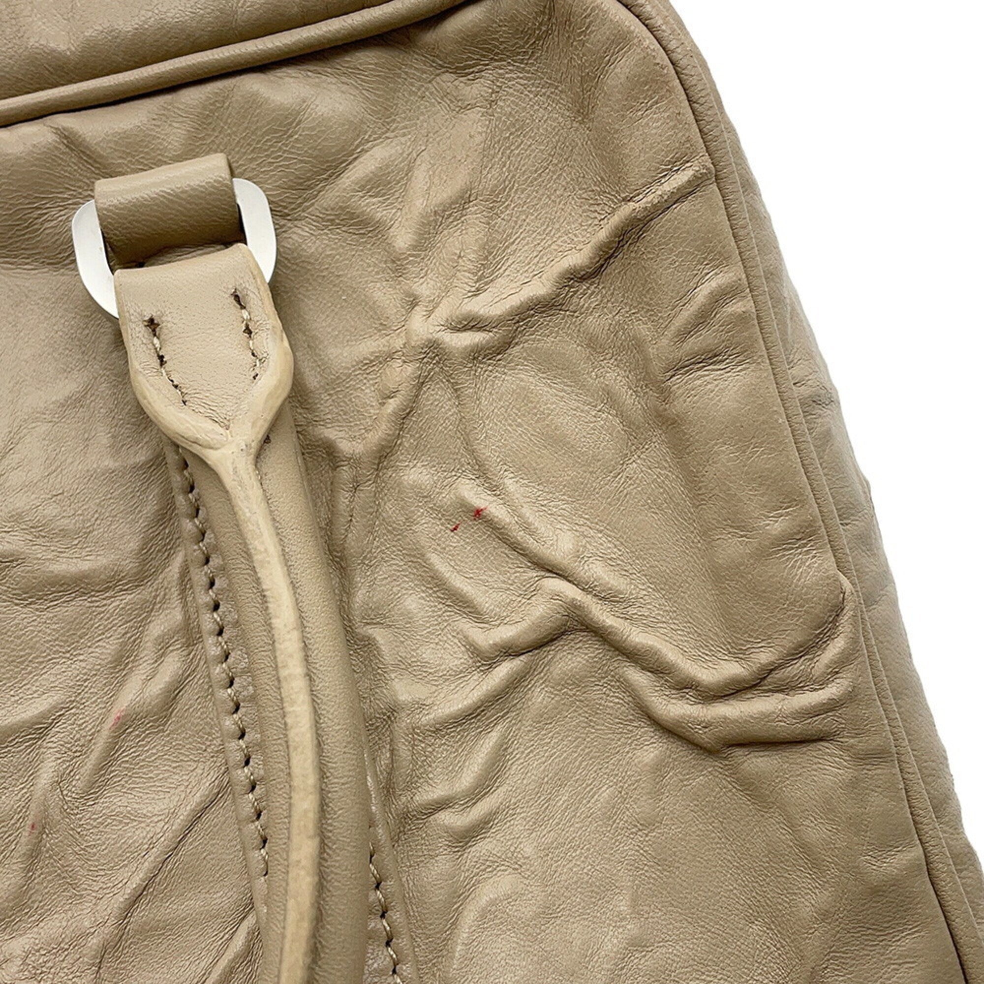 Prada Beige Leather Handbag Shoulder Bag (Pre-Owned)