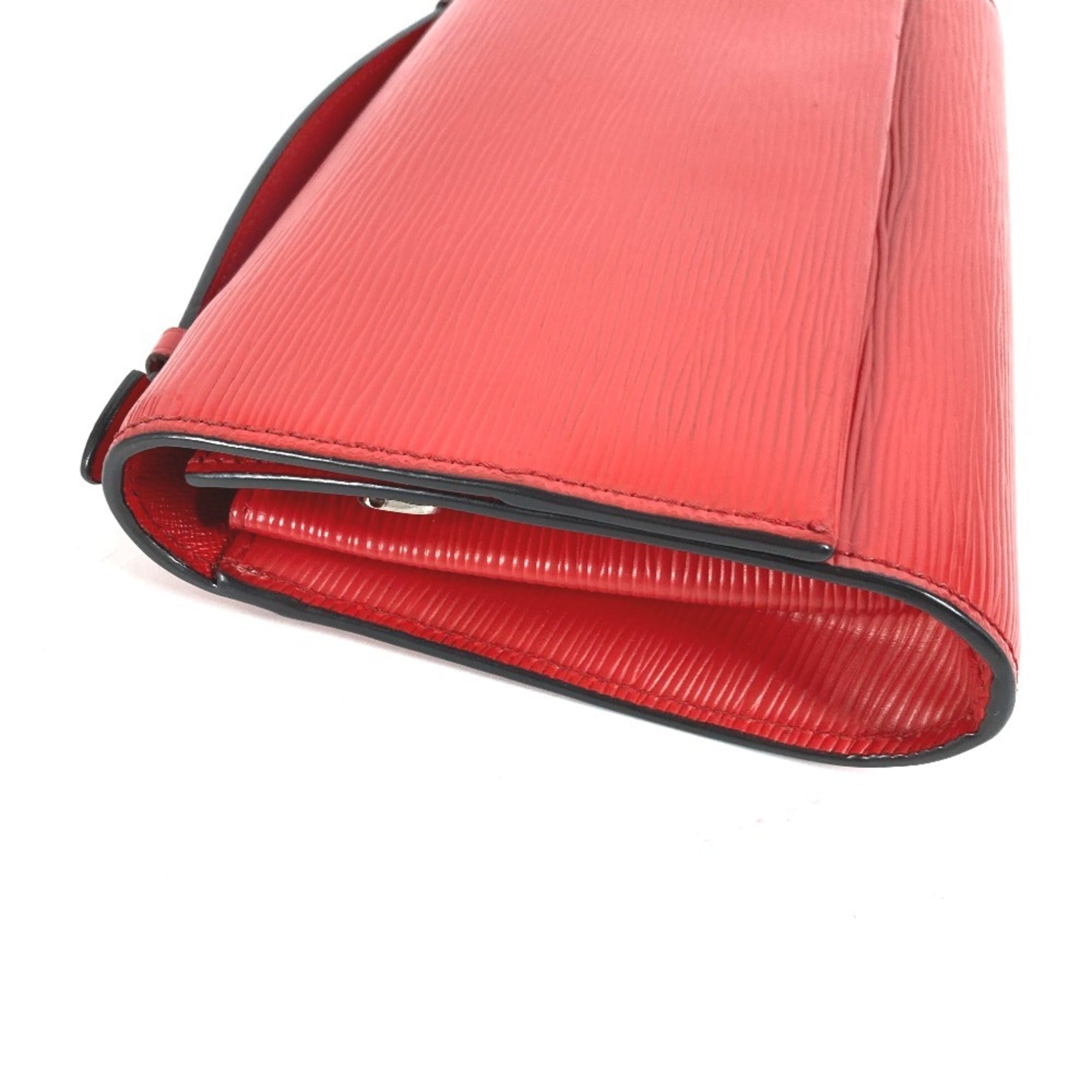 Louis Vuitton Epi Coquelicots Red Color Epi Leather Clutch Bag Handbag Shoulder Bag (Pre-Owned)