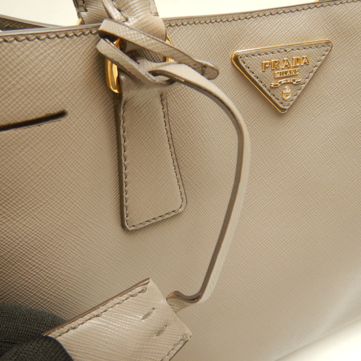 Prada Gold Saffiano Tote Bag (Pre-Owned)