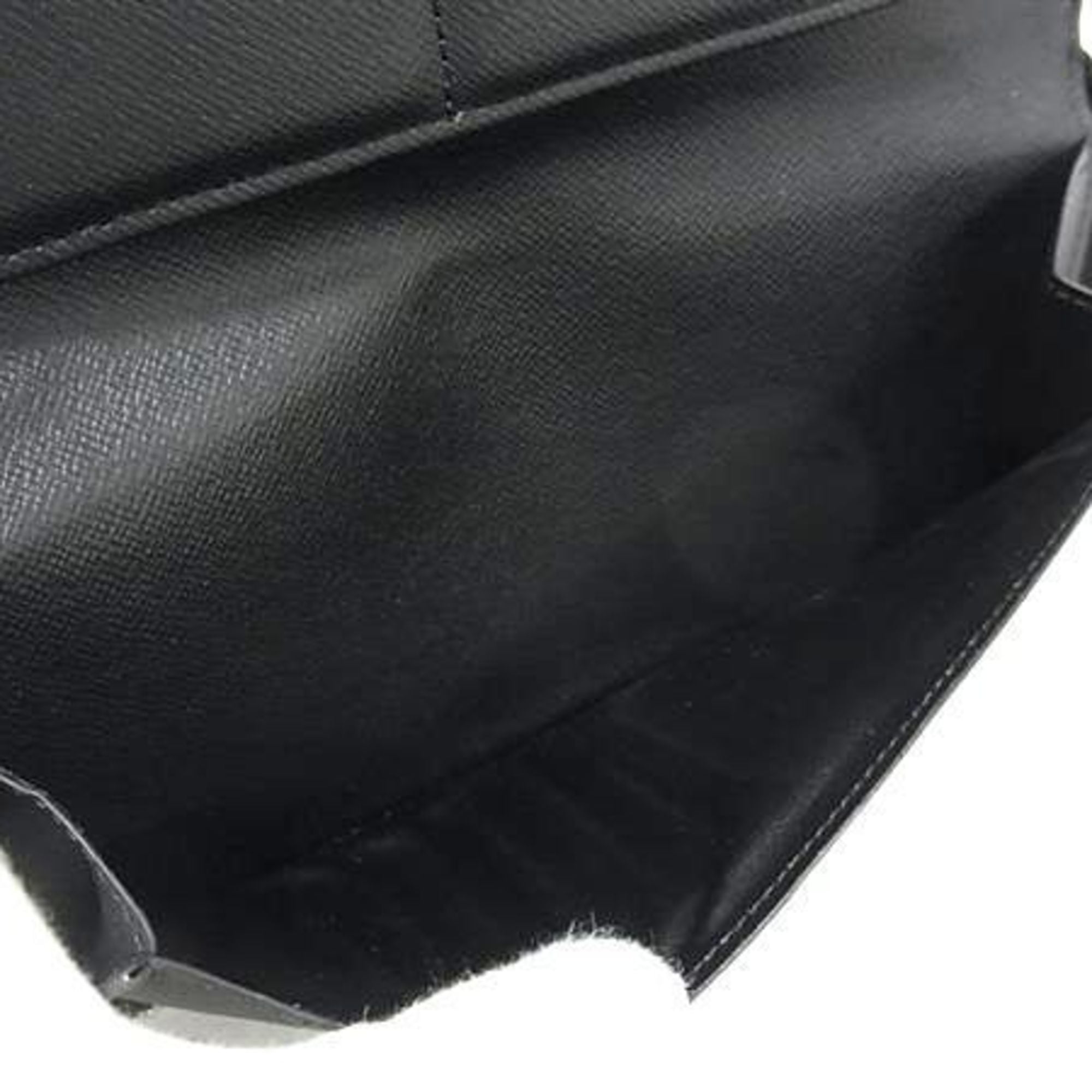 Louis Vuitton Black Noir Taiga Leather Long Wallet (Bi-Fold) (Pre-Owned)