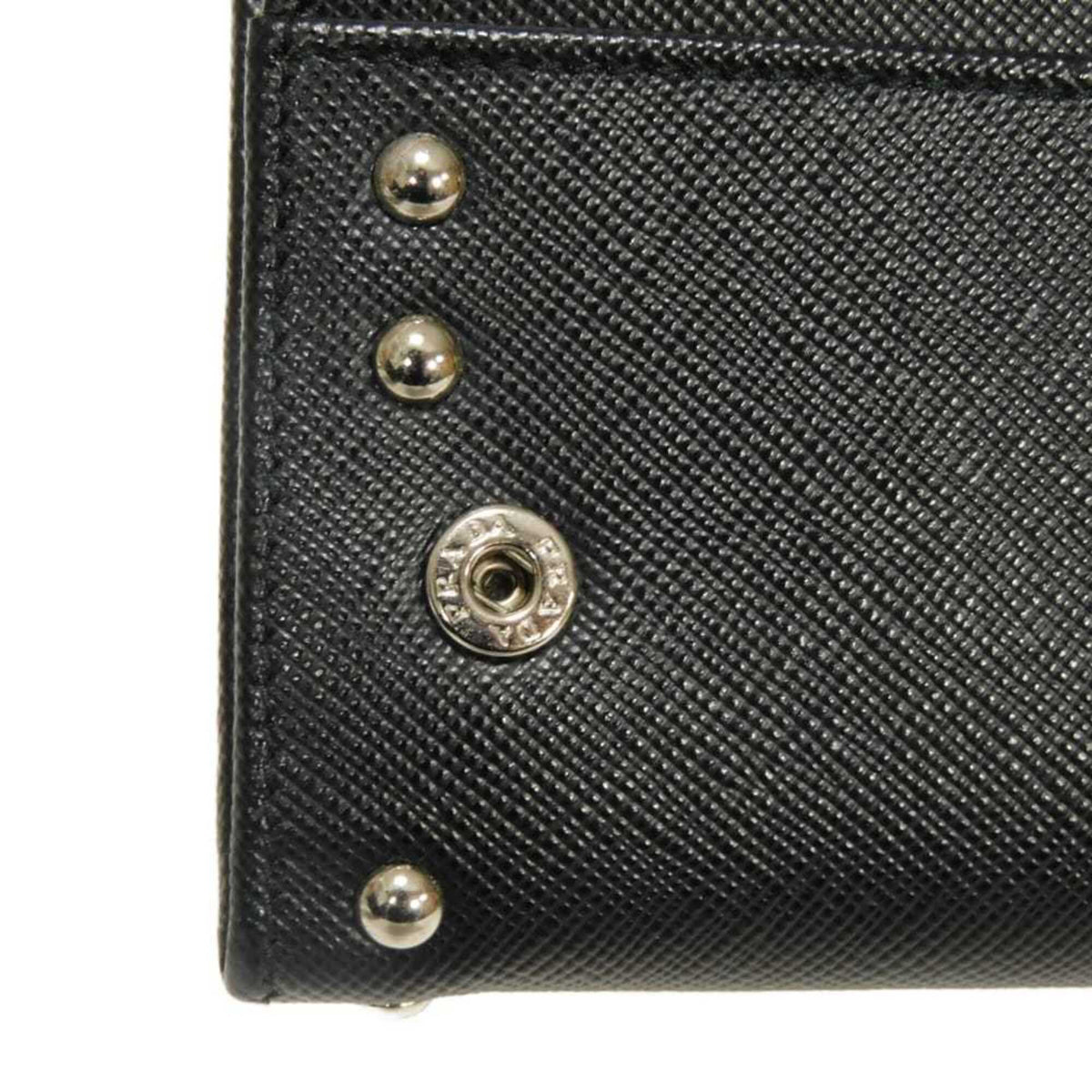 Prada Black Saffiano Long Wallet (Bi-Fold) (Pre-Owned)