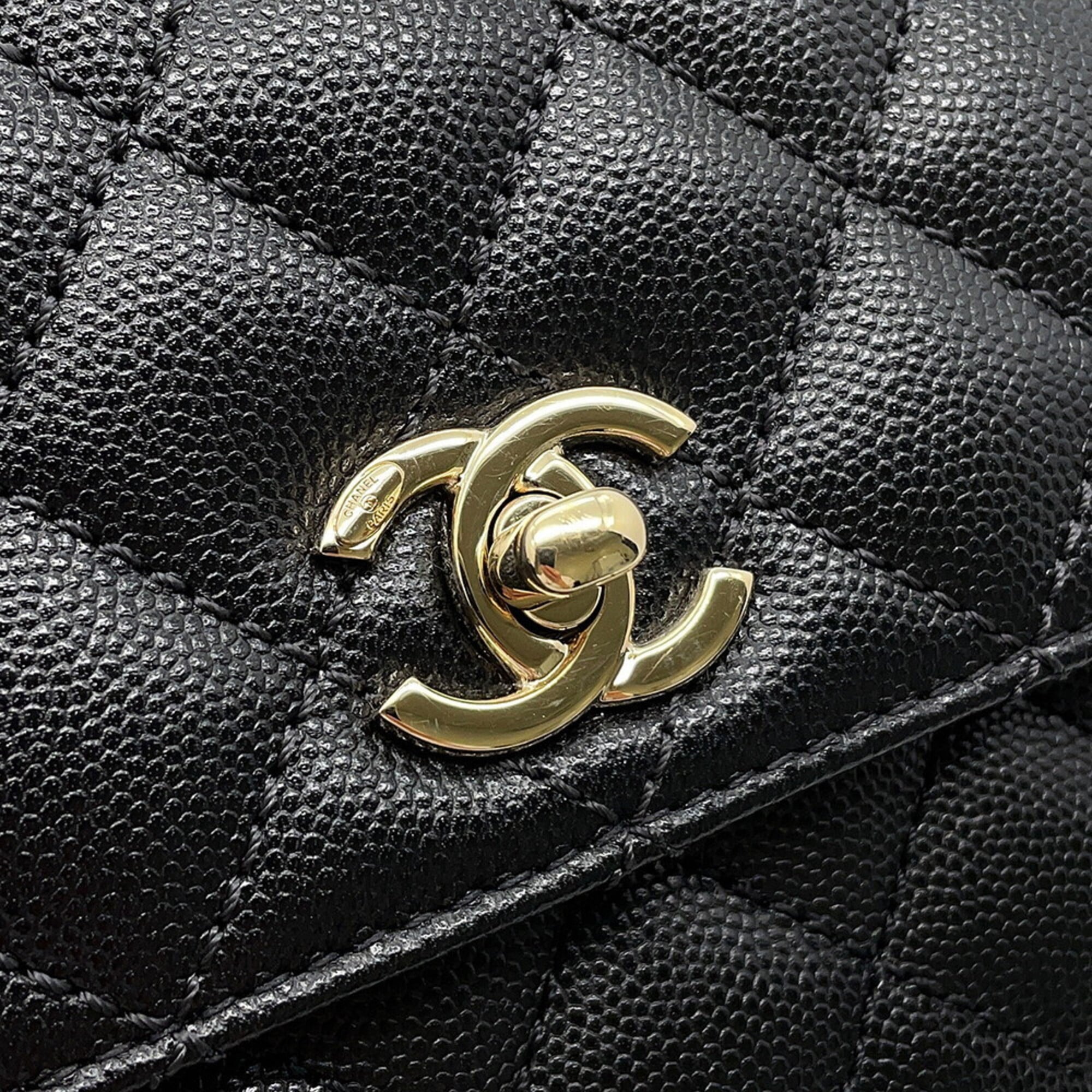 Chanel Matelasse Black Grained Calfskin Handbag Shoulder Bag (Pre-Owned)
