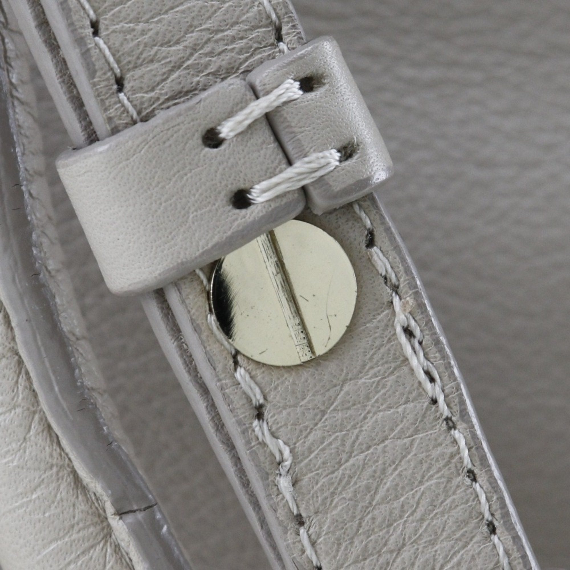 See By Chloé Beige Leather Handbag (Pre-Owned)
