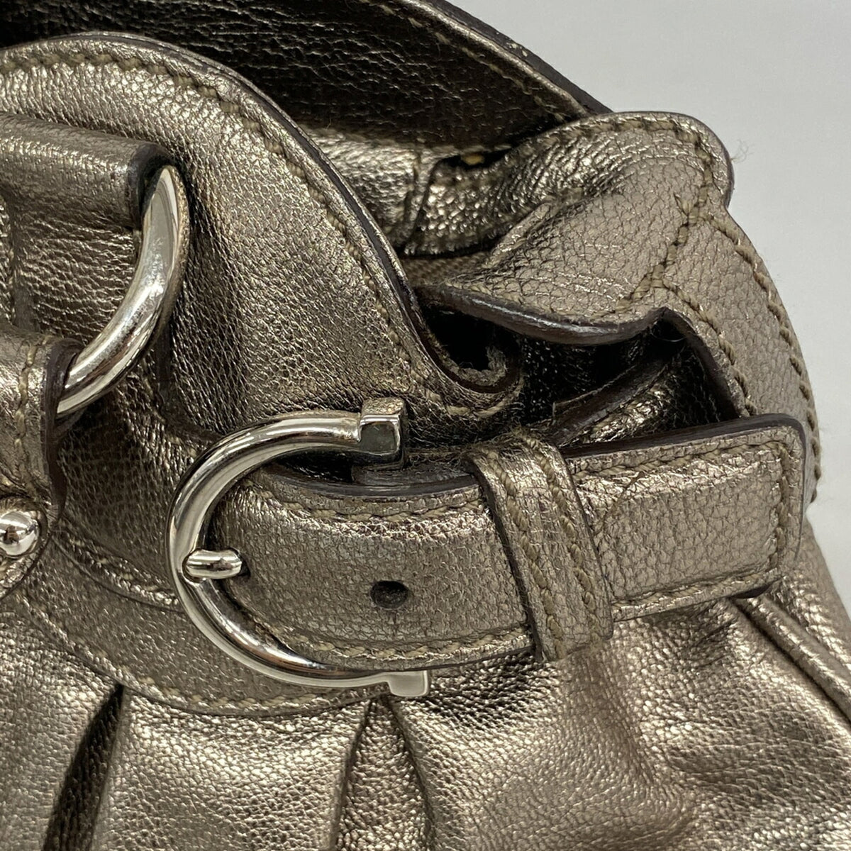 Salvatore Ferragamo Metallic Brown Leather Handbag (Pre-Owned)