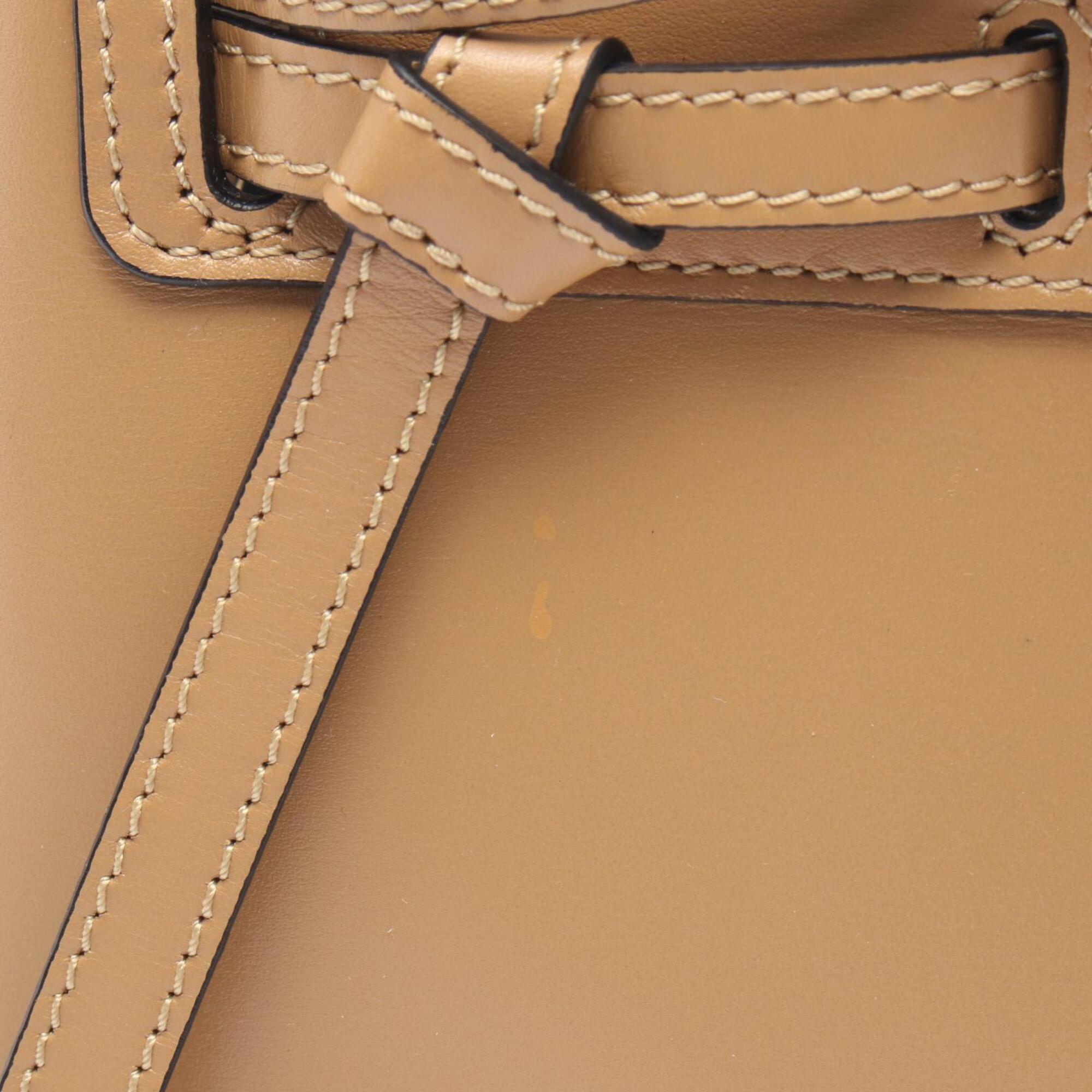 Loewe Beige Leather Handbag (Pre-Owned)