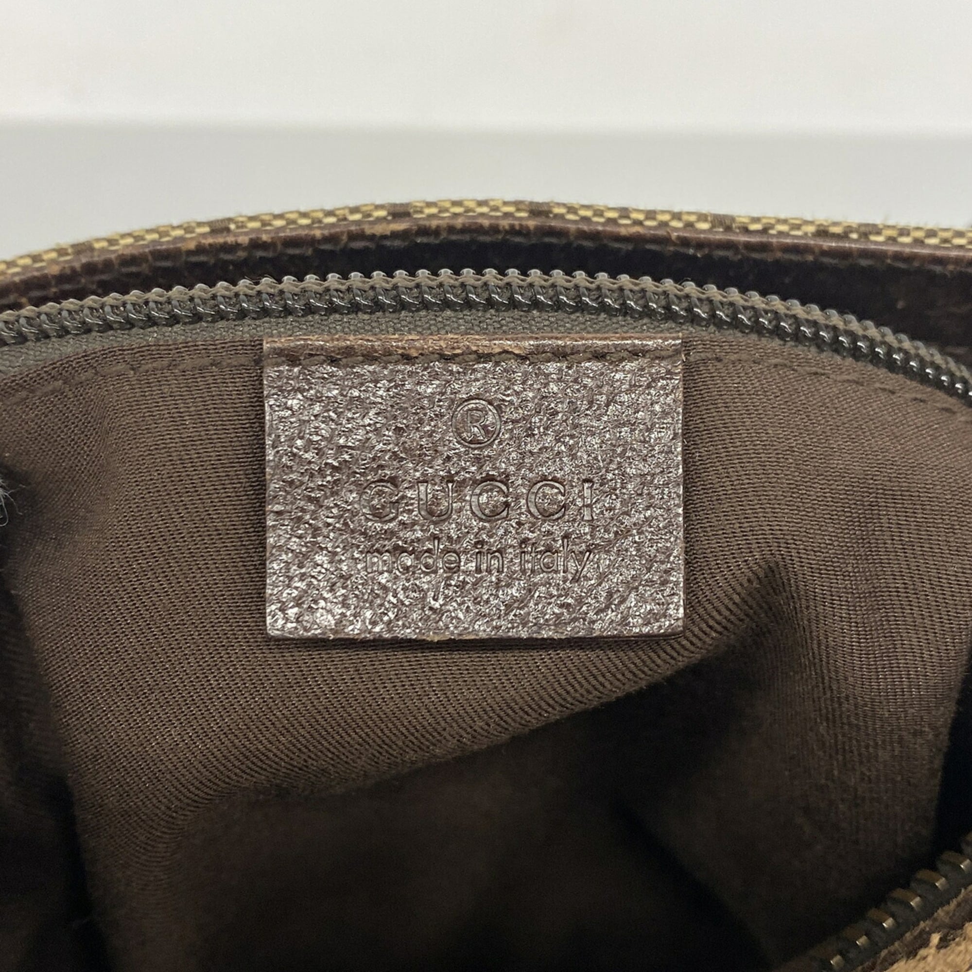 Gucci Beige Canvas Shoulder Bag (Pre-Owned)