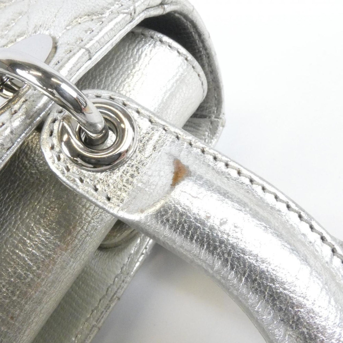 Christian Dior Silver Leather Handbag (Pre-Owned)