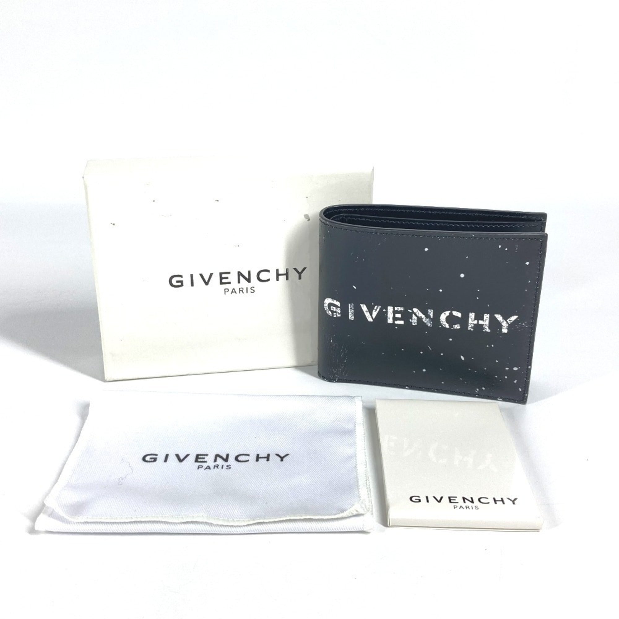 Givenchy Black White Leather Wallet (Bi-Fold) (Pre-Owned)