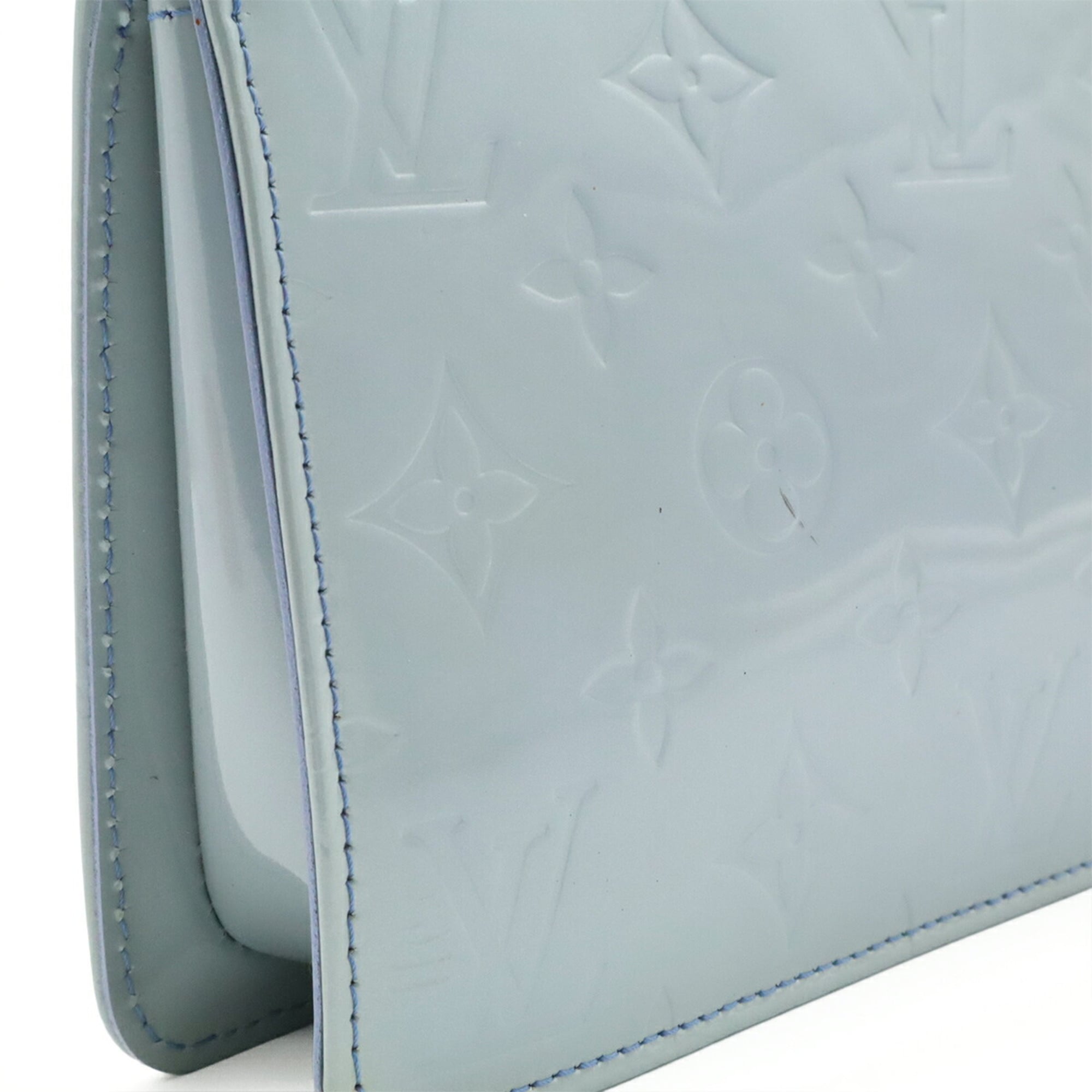 Louis Vuitton Blue Lavande (Lavender) Monogram Vernis Handbag Pouch (Pre-Owned)