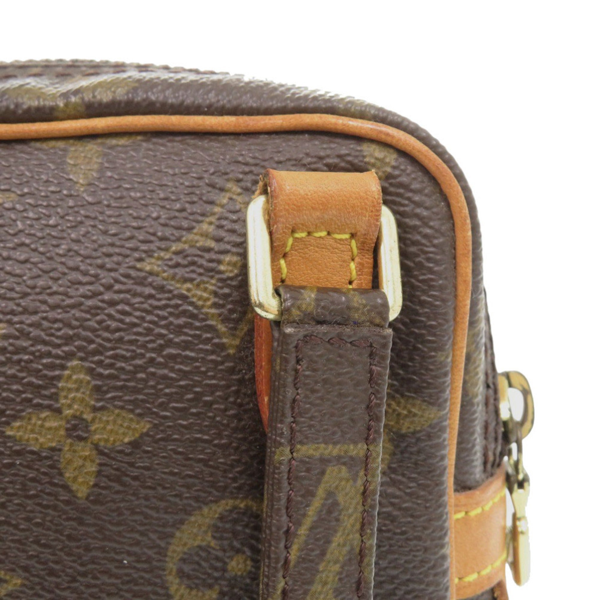 Louis Vuitton Brown Monogram Monogram Shoulder Bag (Pre-Owned)