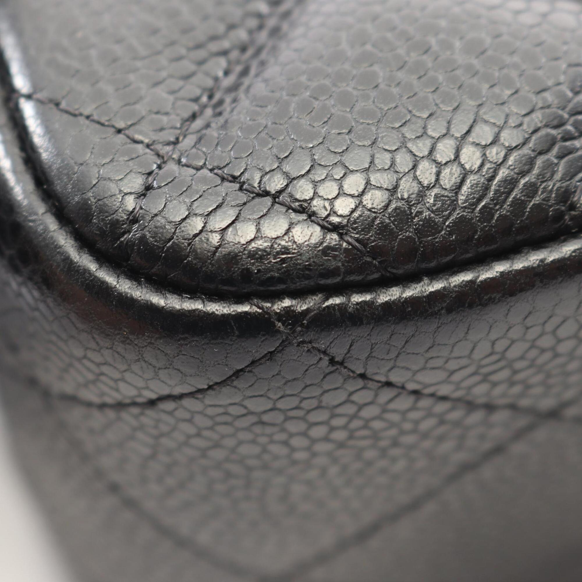 Chanel Black Grained Calfskin Handbag Shoulder Bag (Pre-Owned)