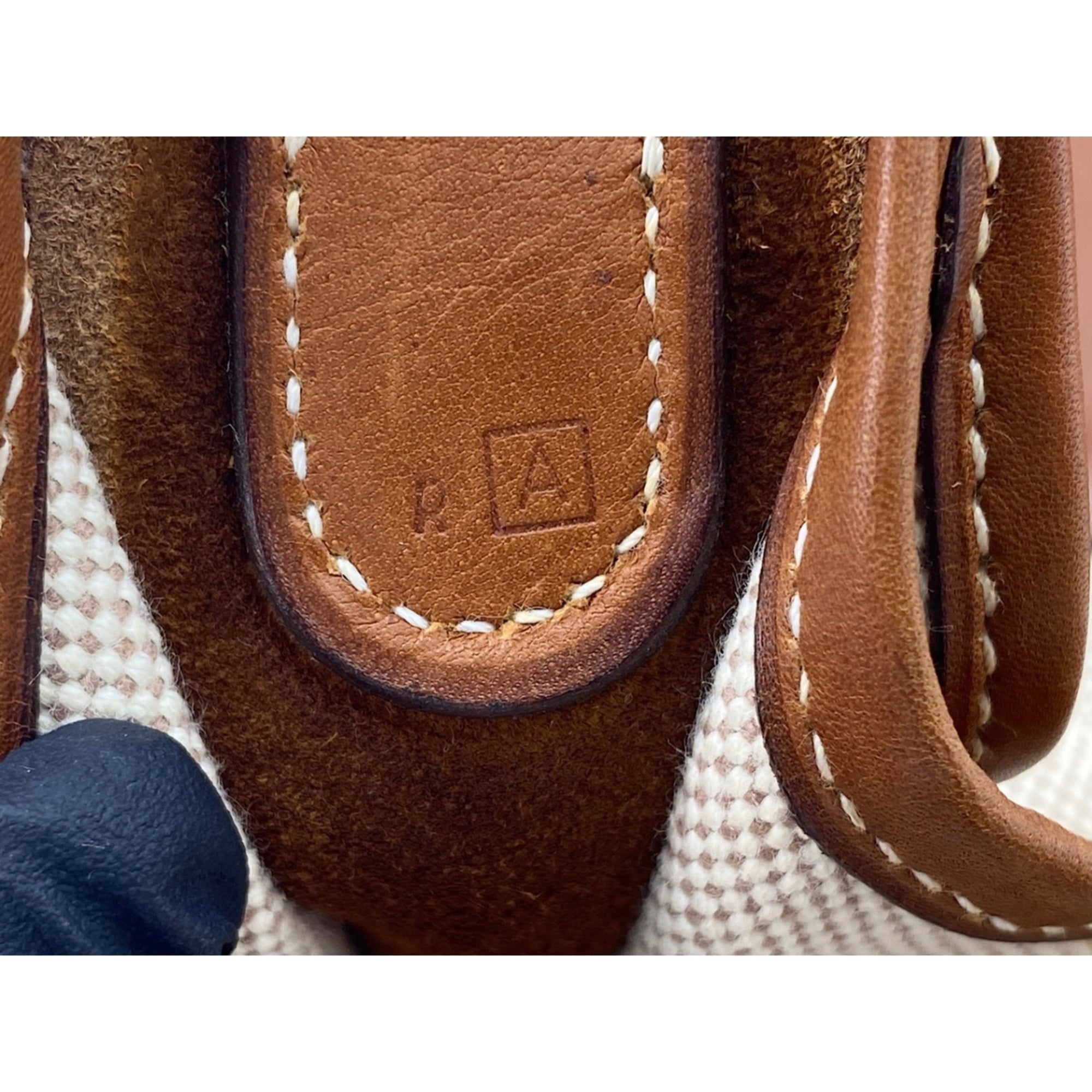 Hermes Brown Shoulder Bag (Pre-Owned)