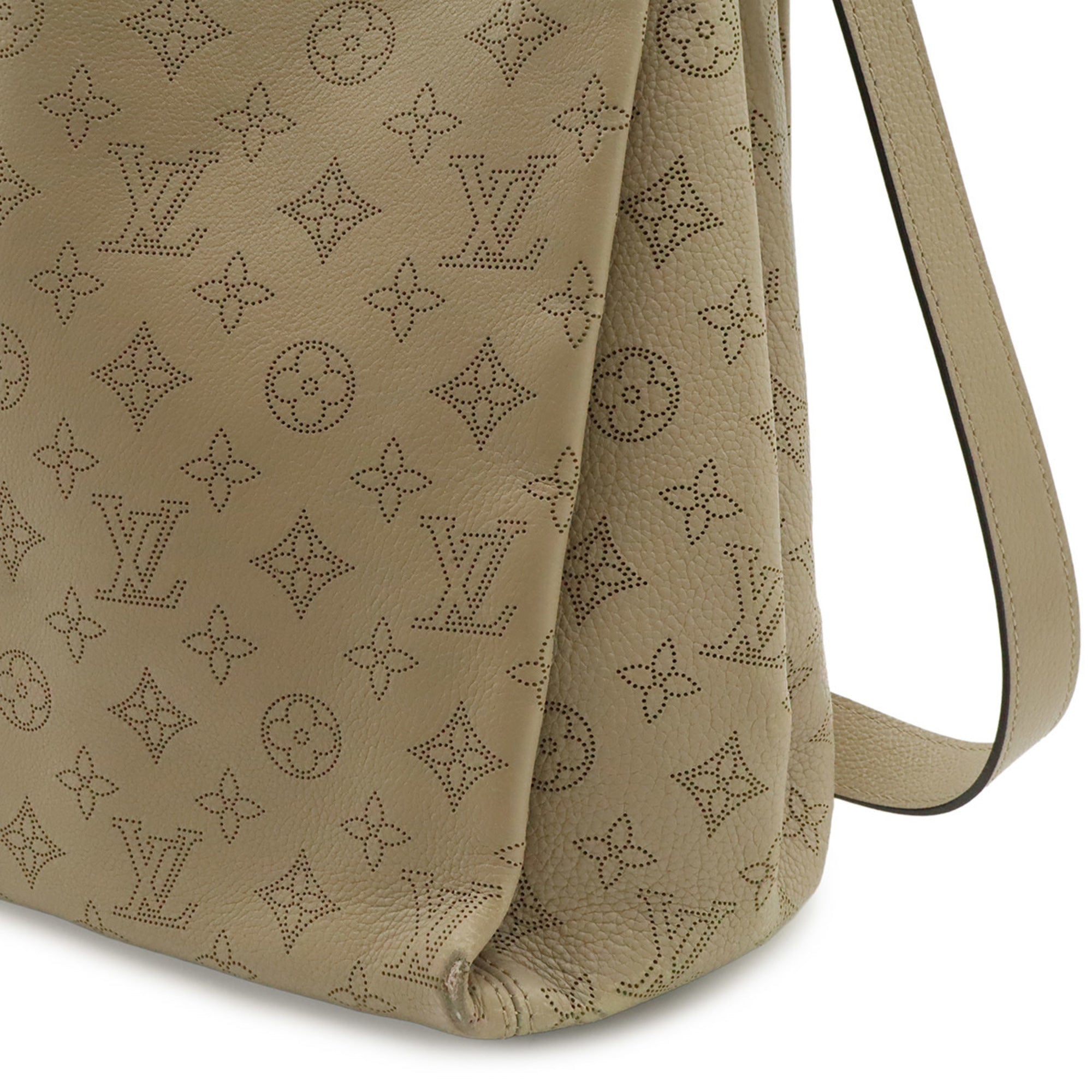 Louis Vuitton Beige Galle Mahina Leather Leather Shoulder Bag (Pre-Owned)