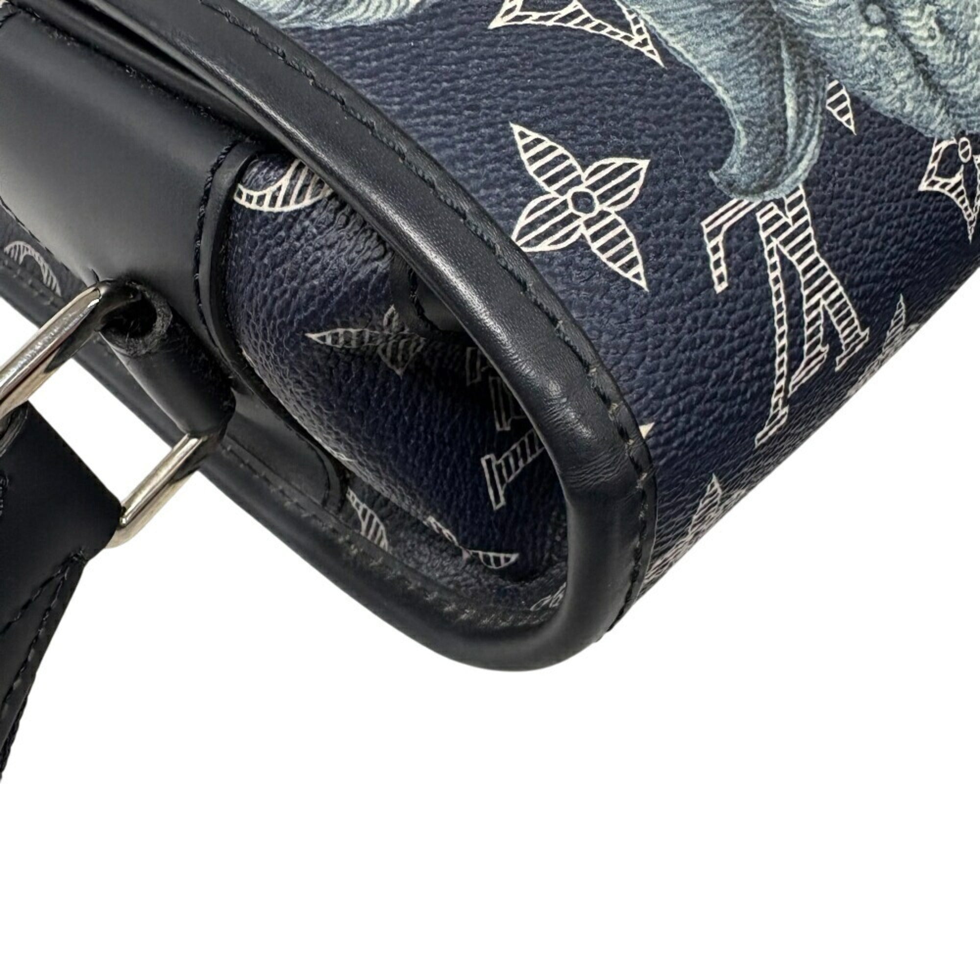 Louis Vuitton Navy Leather Shoulder Bag (Pre-Owned)
