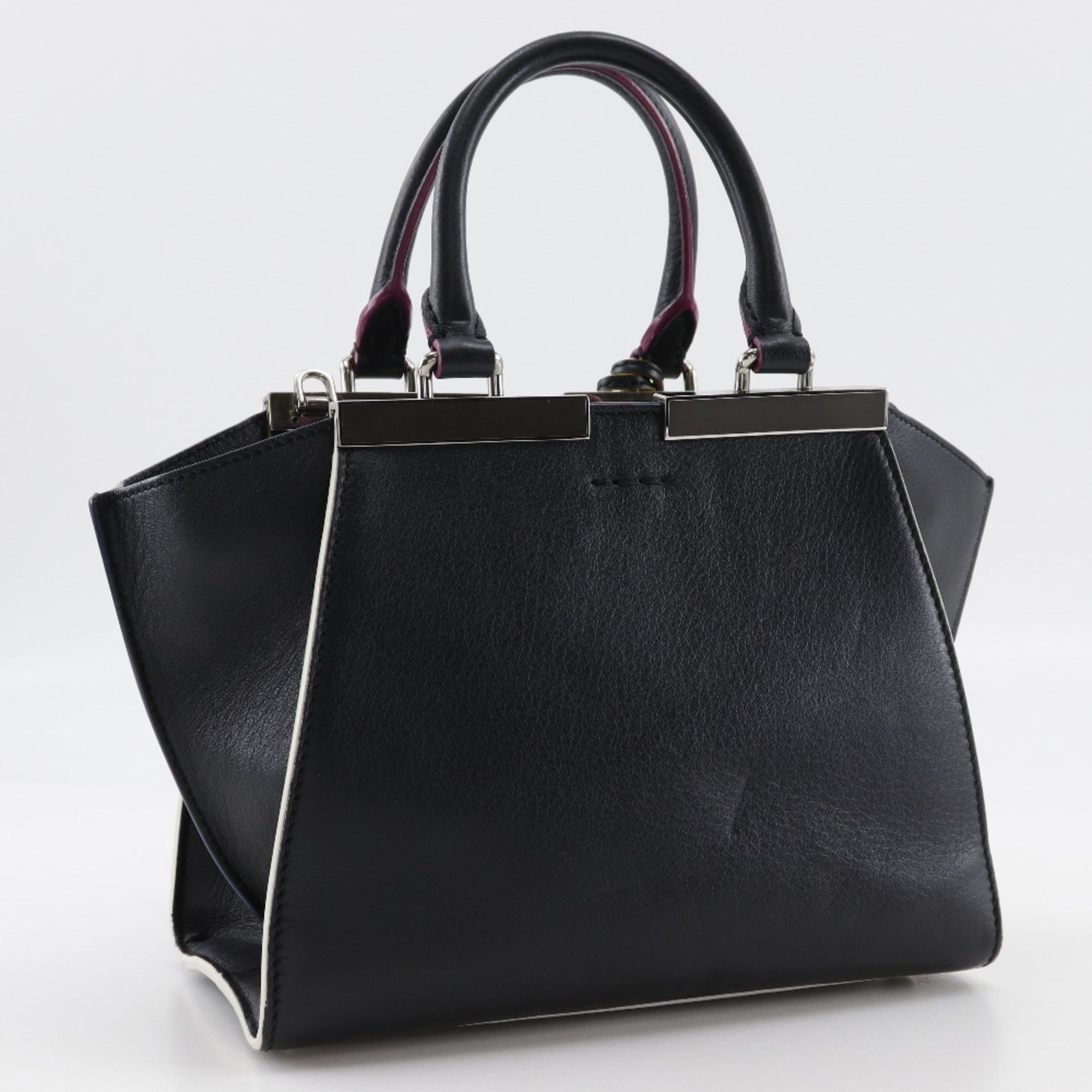 Fendi Black Leather Handbag (Pre-Owned)