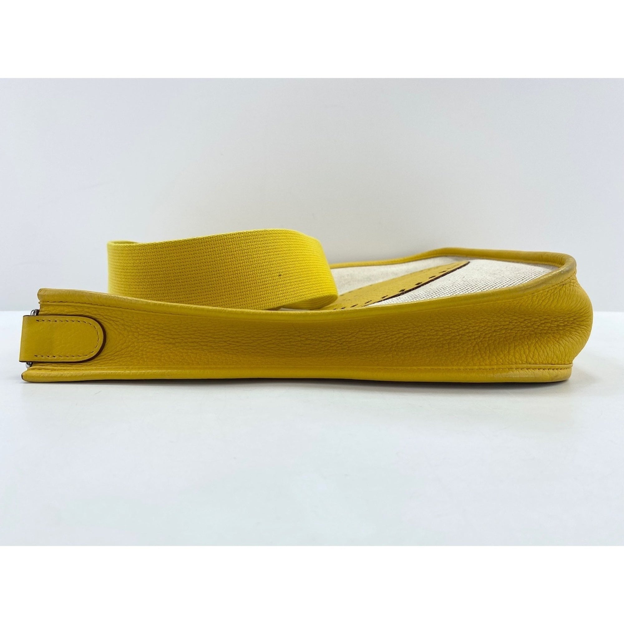 Hermes Yellow Shoulder Bag (Pre-Owned)