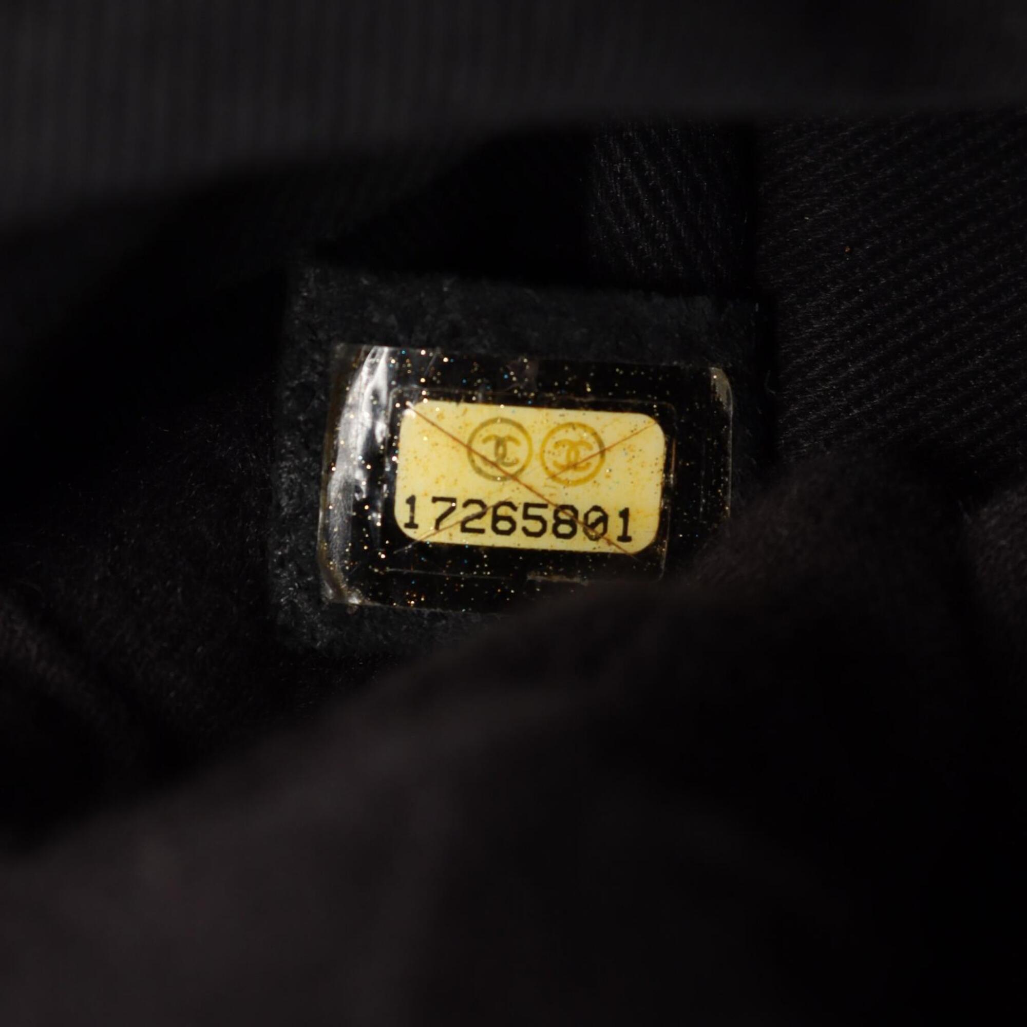 Chanel Black Grained Calfskin Handbag Tote Bag (Pre-Owned)