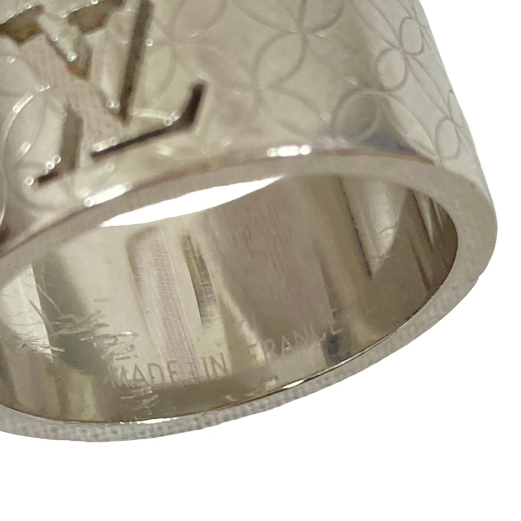 Louis Vuitton Silver Band Ring (Pre-Owned)