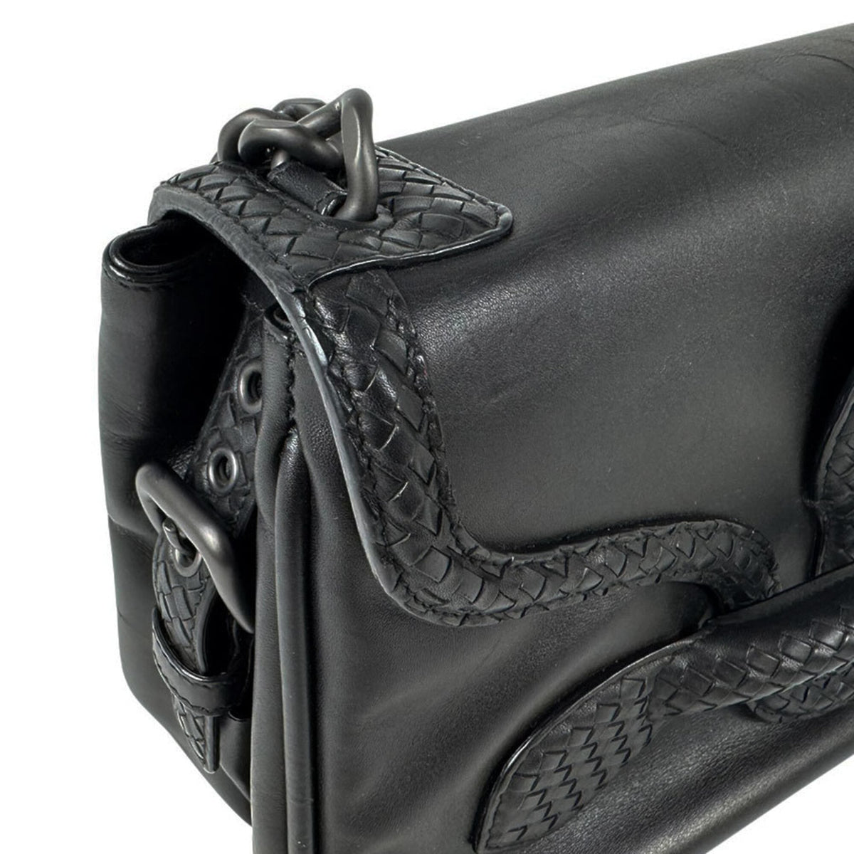 Bottega Veneta Black Leather Shoulder Bag (Pre-Owned)