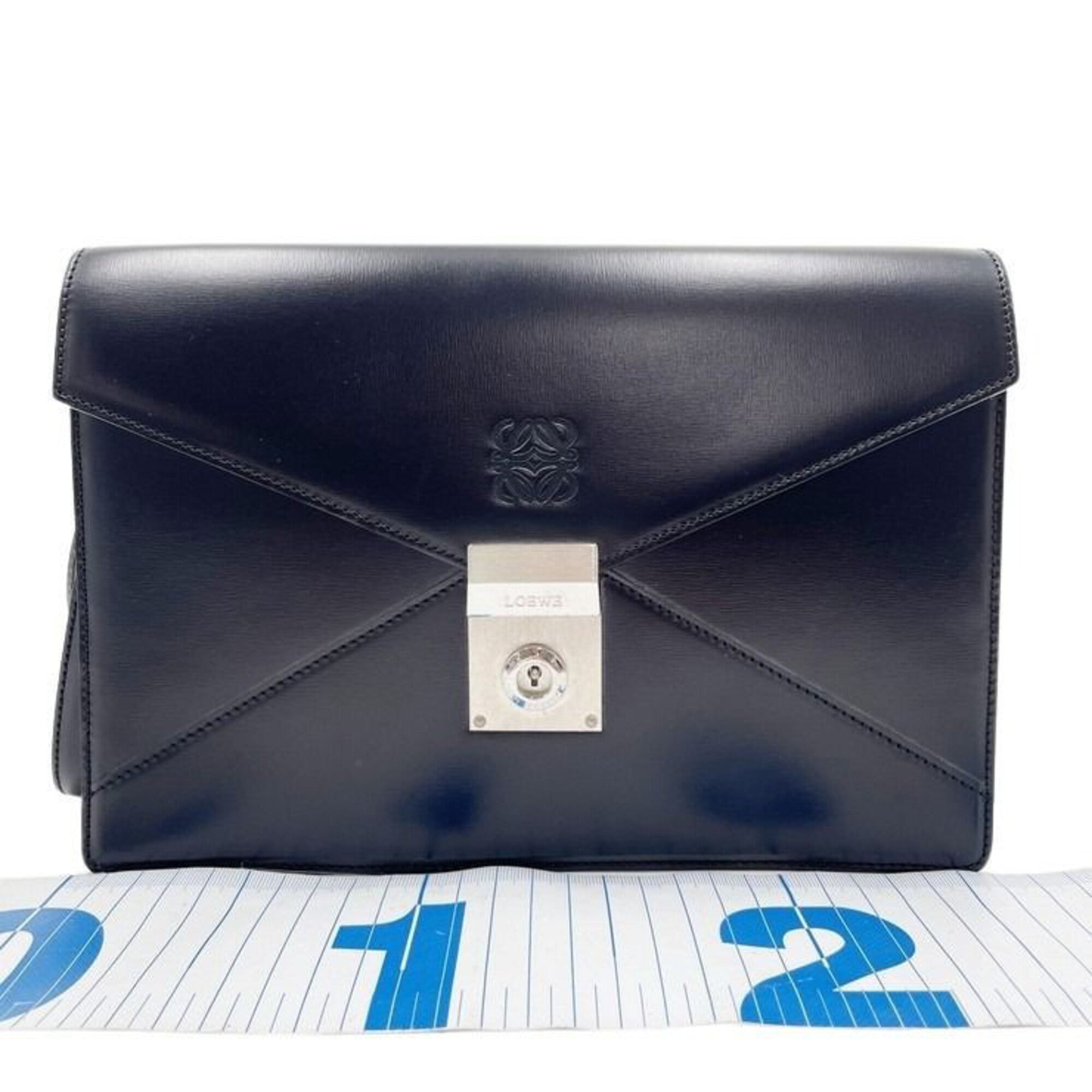 Loewe Black Leather Clutch Bag (Pre-Owned)