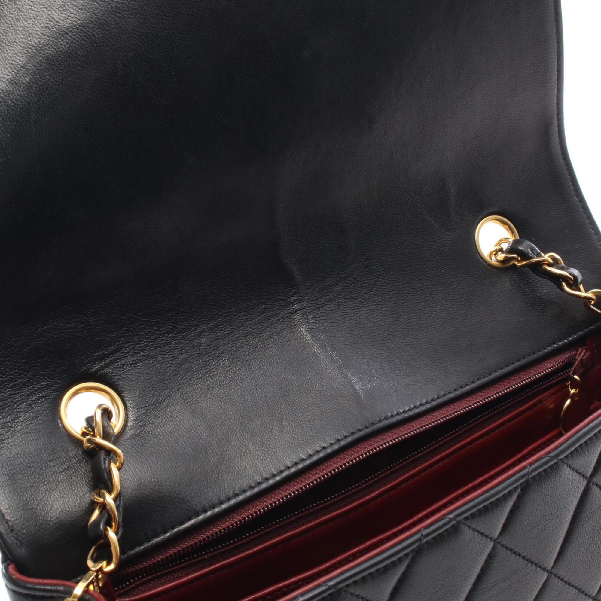 Chanel Black Leather Handbag Shoulder Bag (Pre-Owned)