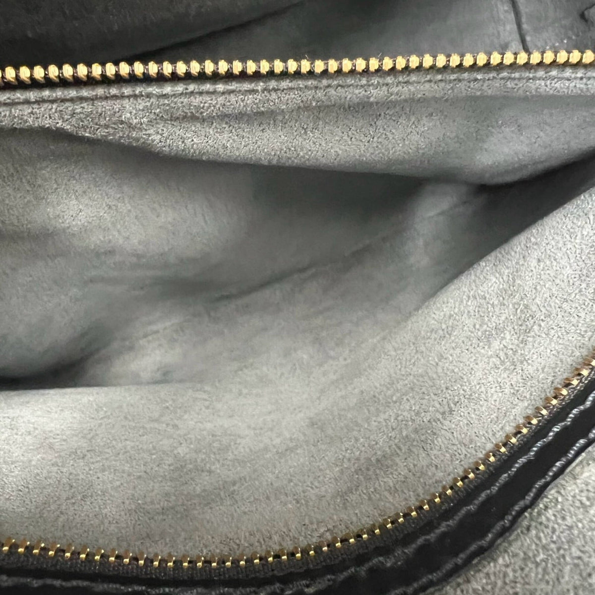 Louis Vuitton Black Leather Shoulder Bag Tote Bag (Pre-Owned)
