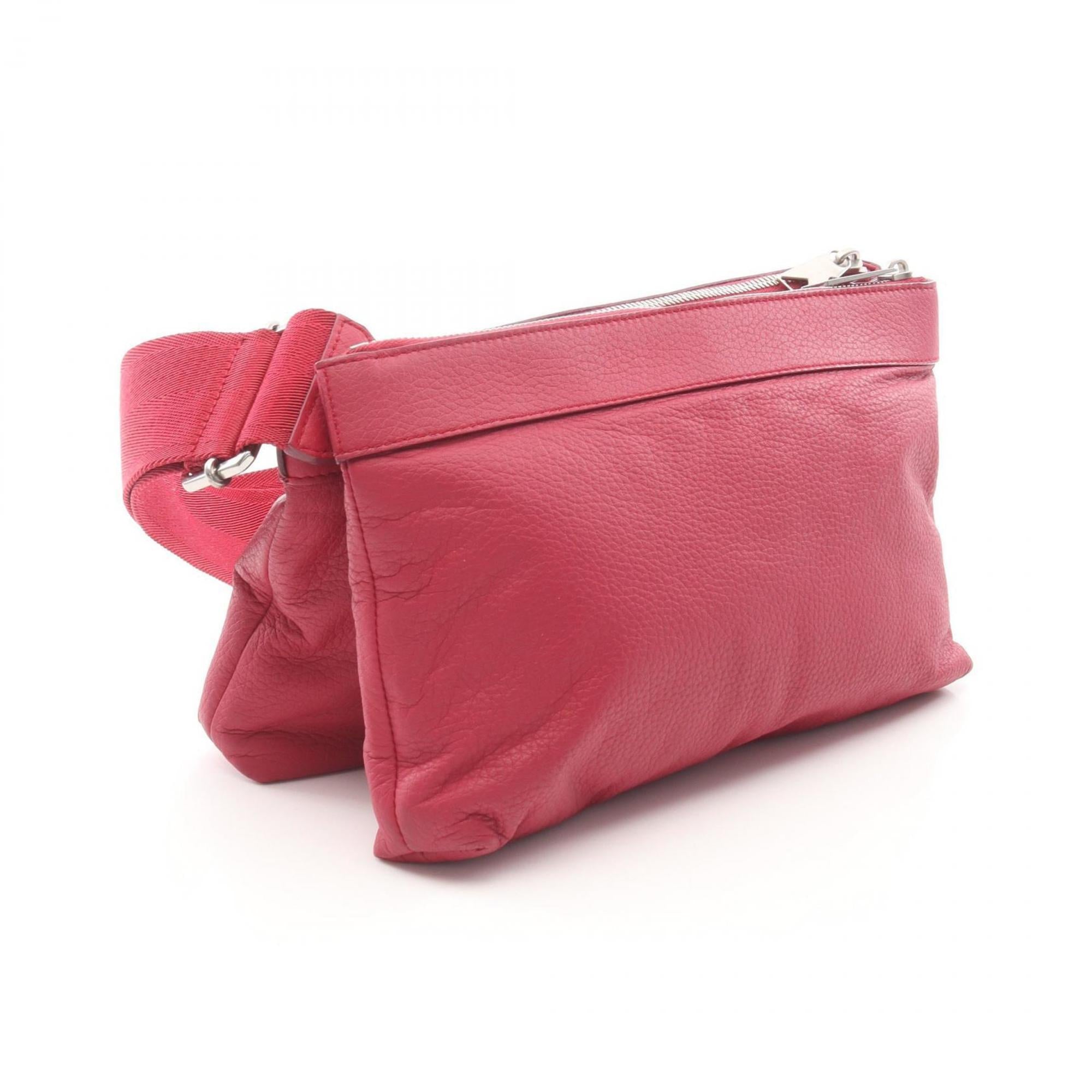 Bottega Veneta Red Color Leather Shoulder Bag (Pre-Owned)