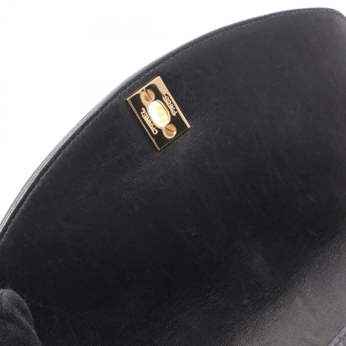 Chanel Black Leather Handbag Shoulder Bag (Pre-Owned)