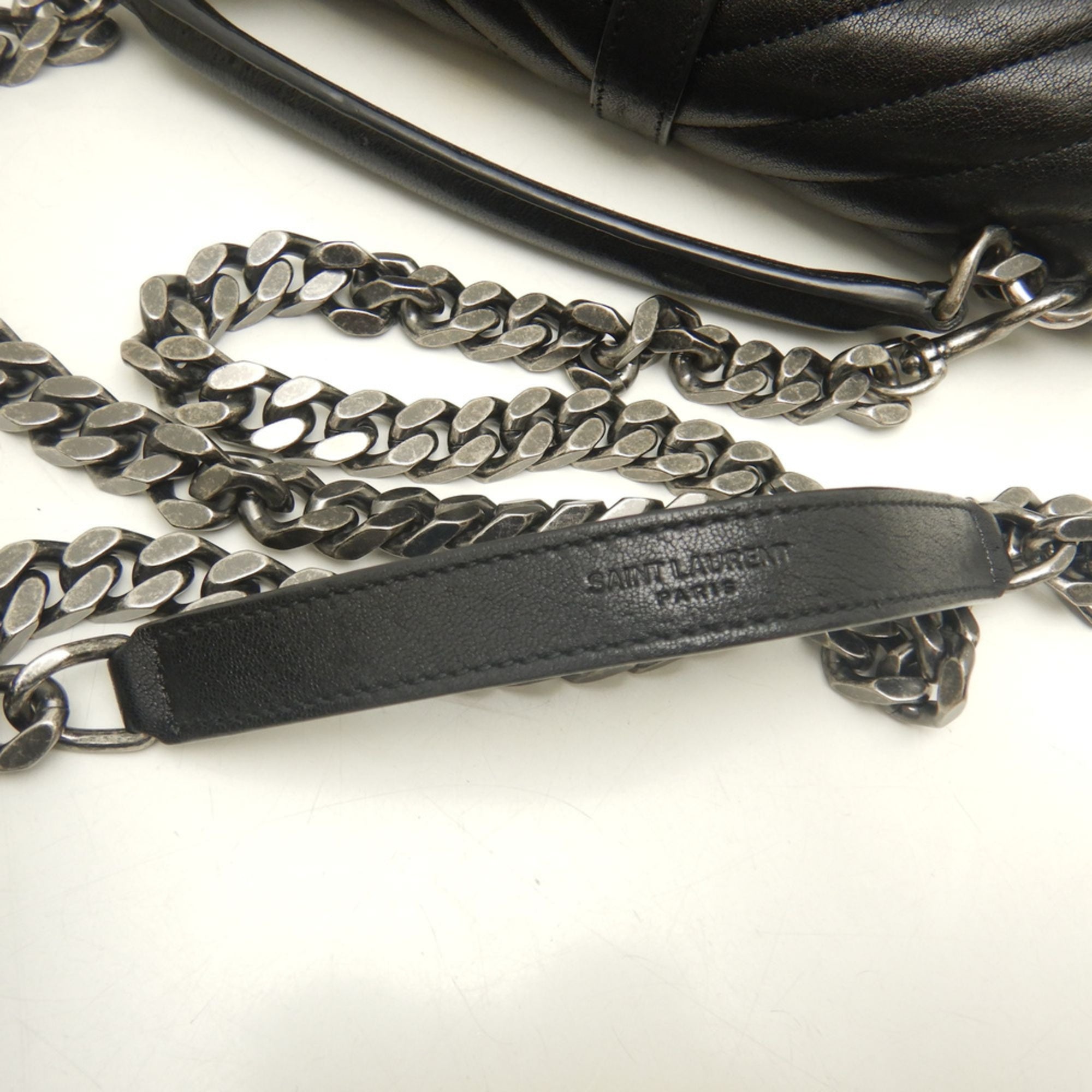Yves Saint Laurent Black Leather Handbag School Bag (Pre-Owned)