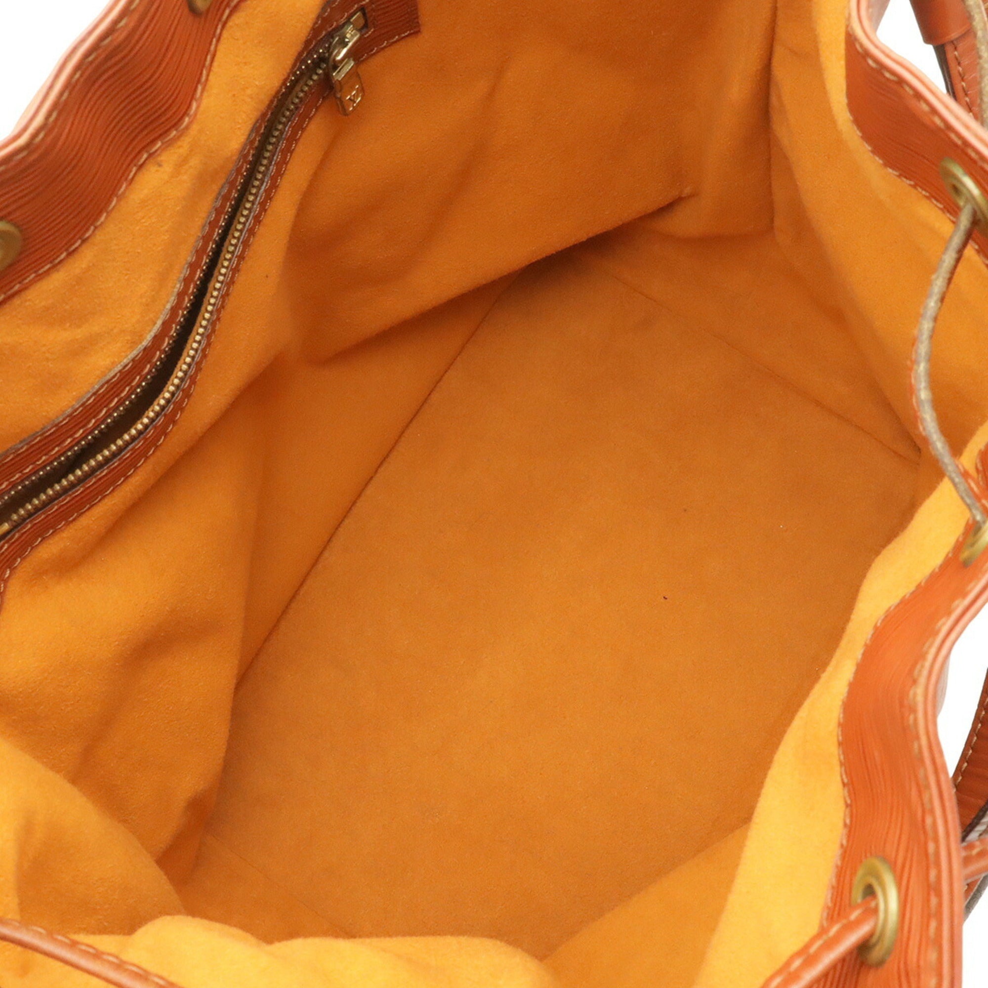 Louis Vuitton Epi Kenyan Brown Epi Leather Shoulder Bag (Pre-Owned)