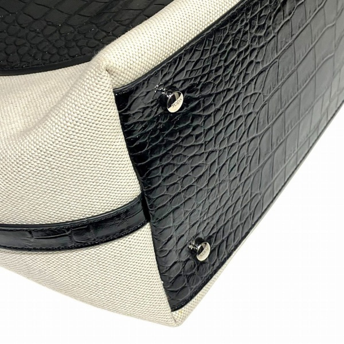 Tod's Beige Black Canvas Leather Tote Bag (Pre-Owned)