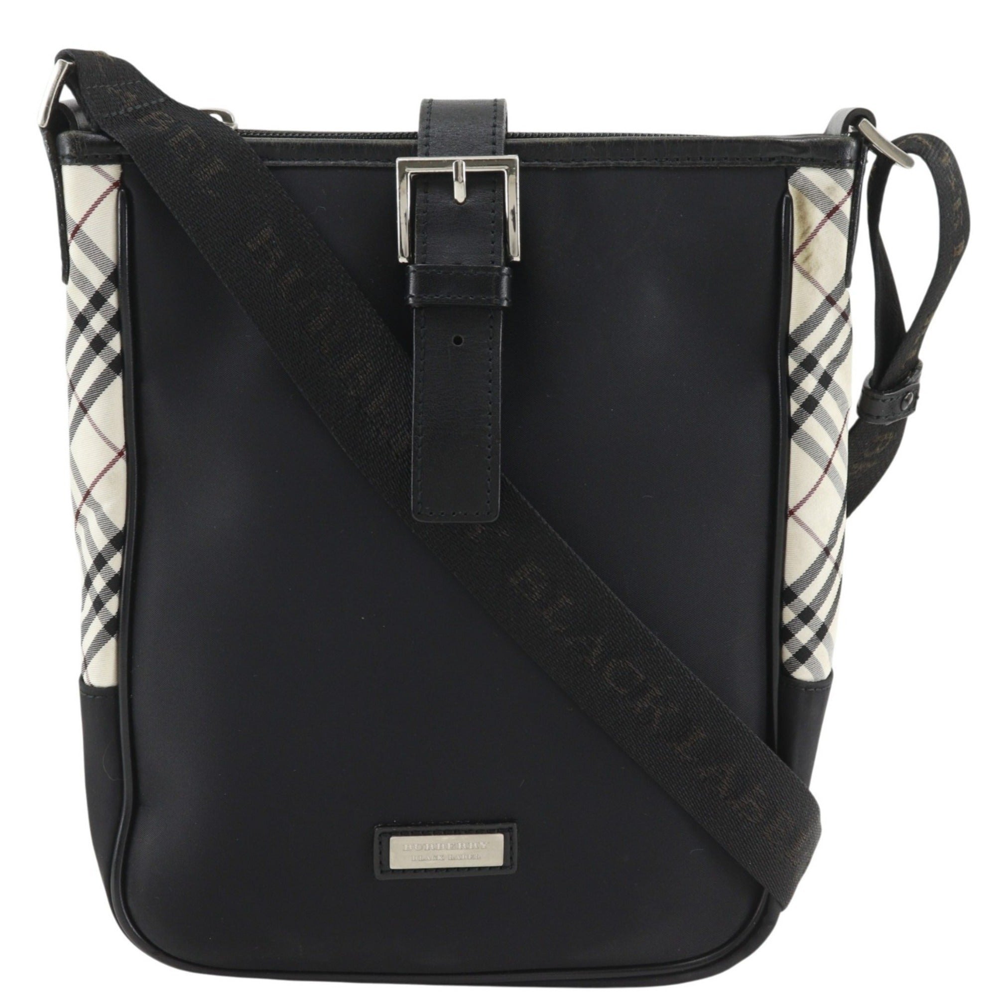 Burberry Black Label Black Nylon Shoulder Bag (Pre-Owned)