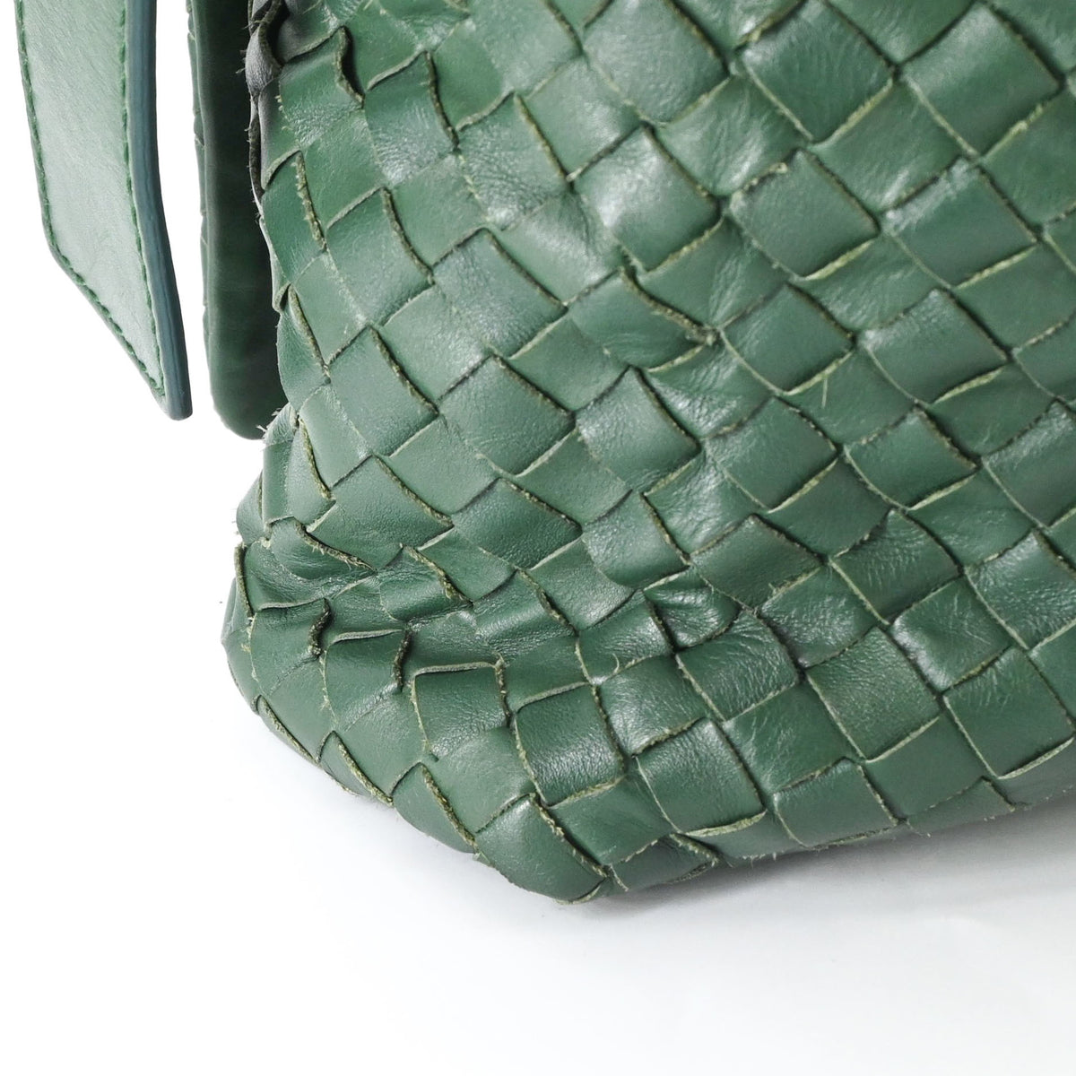 Bottega Veneta Intrecciato Green Intrecciato Shoulder Bag (Pre-Owned)