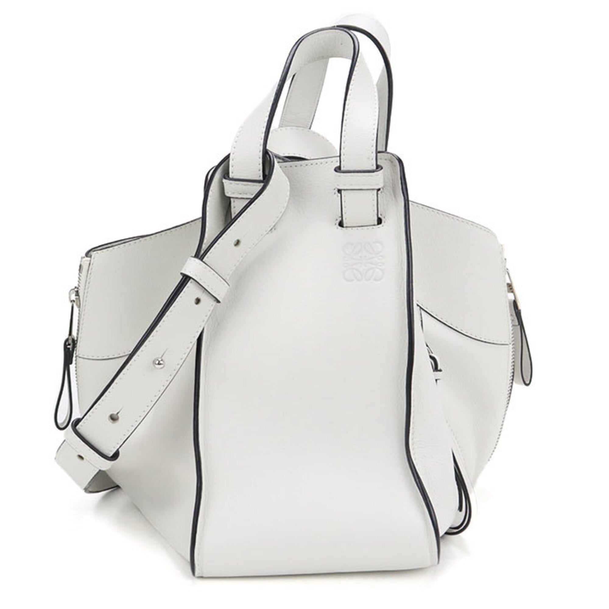 Loewe White Leather Handbag (Pre-Owned)
